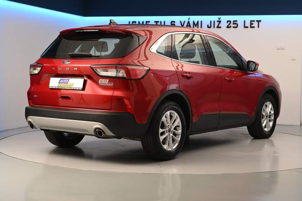 Ford Kuga, 2.0 140 KW 4x4 8AT ECOBLUE TIT - fotka 5