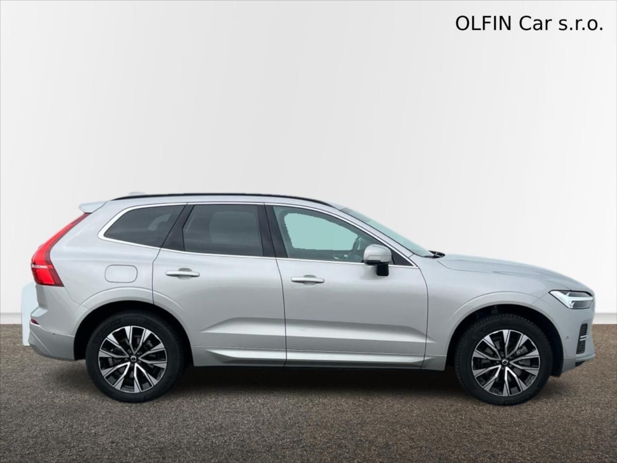 Volvo XC60, 2,0 145 kW FWD CORE  B4 - fotka 3