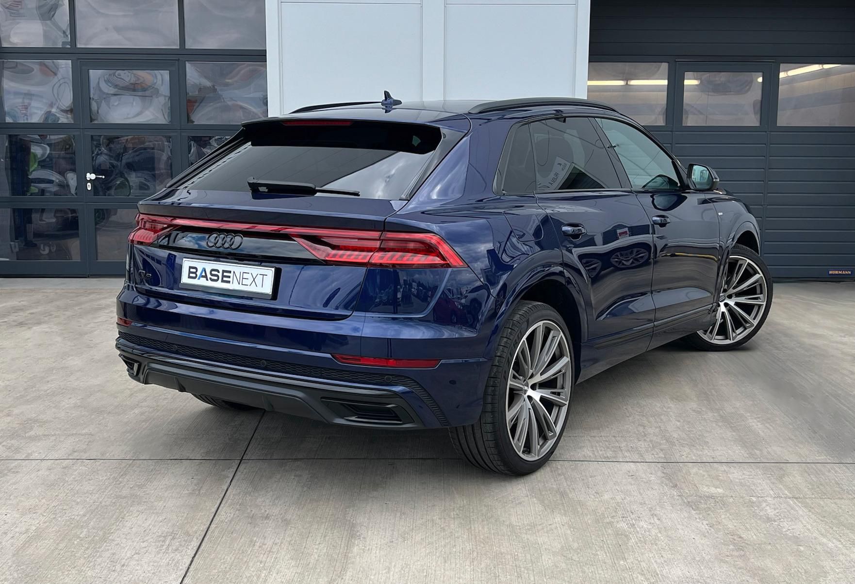 Audi Q8, 55 TFSi QUATTRO S-LINE, TAŽNÉ - fotka 4