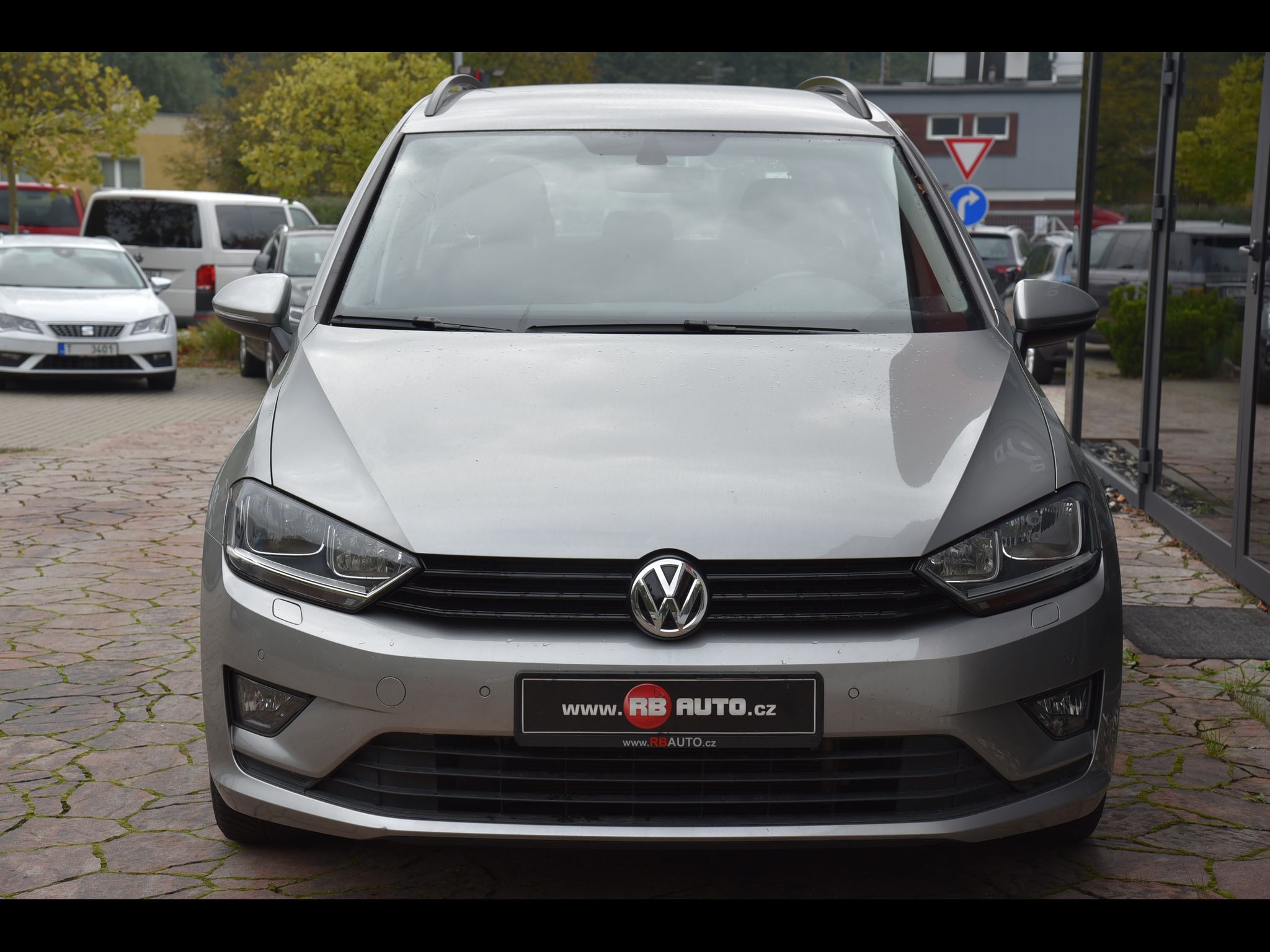Volkswagen Golf Sportsvan, 1.4 TSi 92 kw Trendline - fotka 2