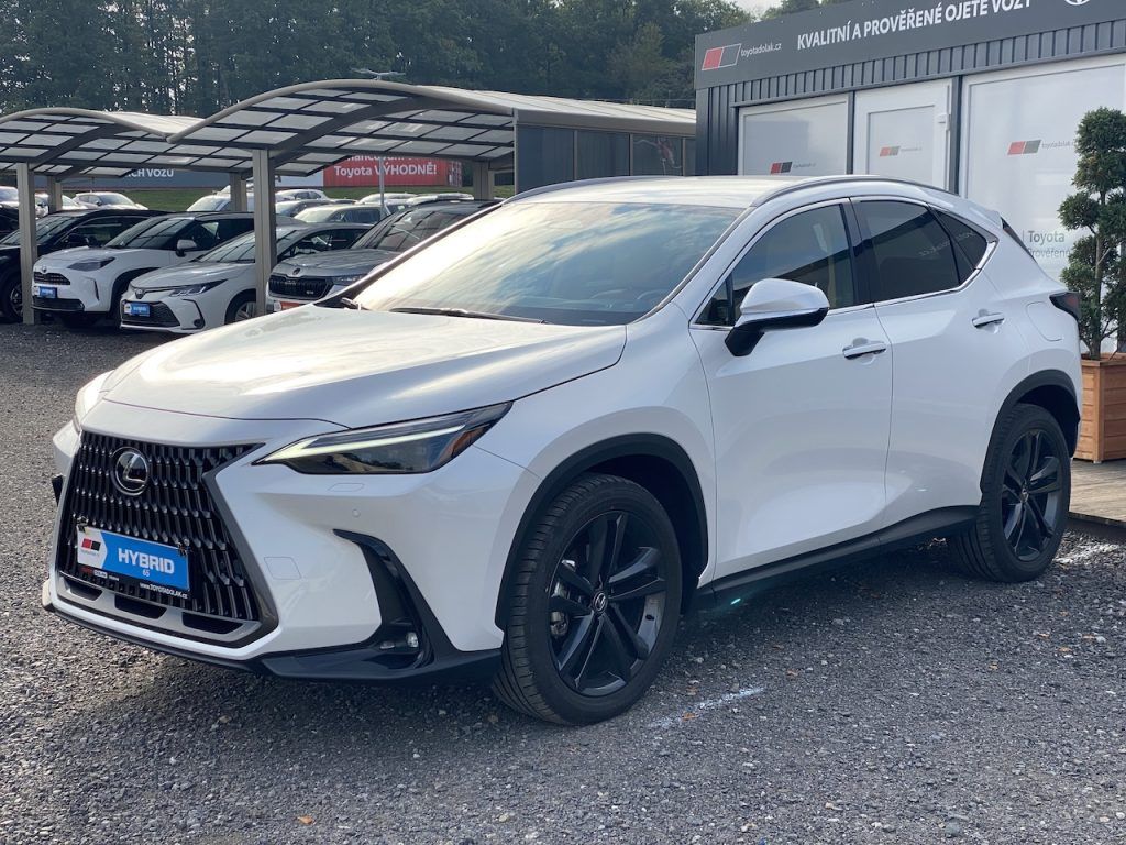 Lexus NX 350h, 2.5HEV, ČR, ExecutiveTOP, 4x4 - fotka 3