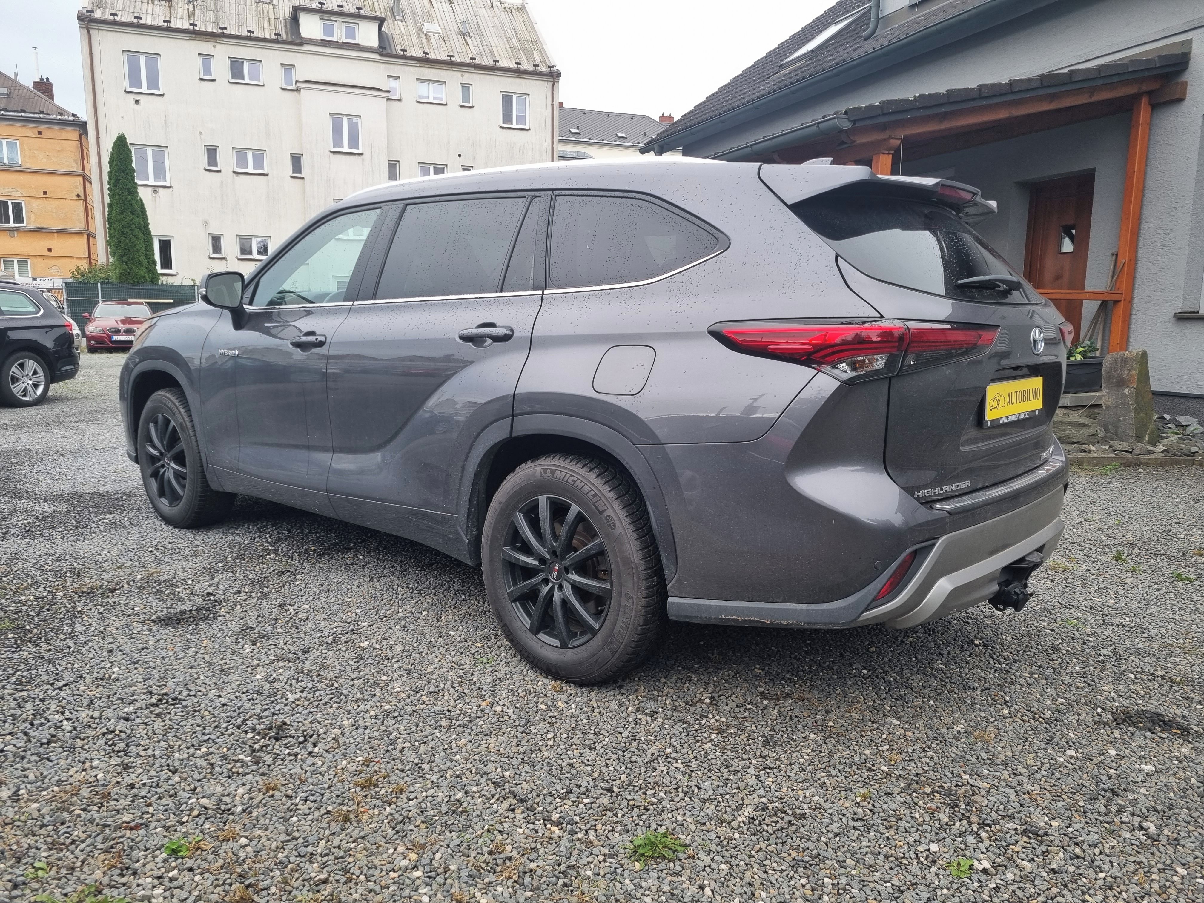 Toyota Highlander, HYBRID- Executive 7míst - fotka 5