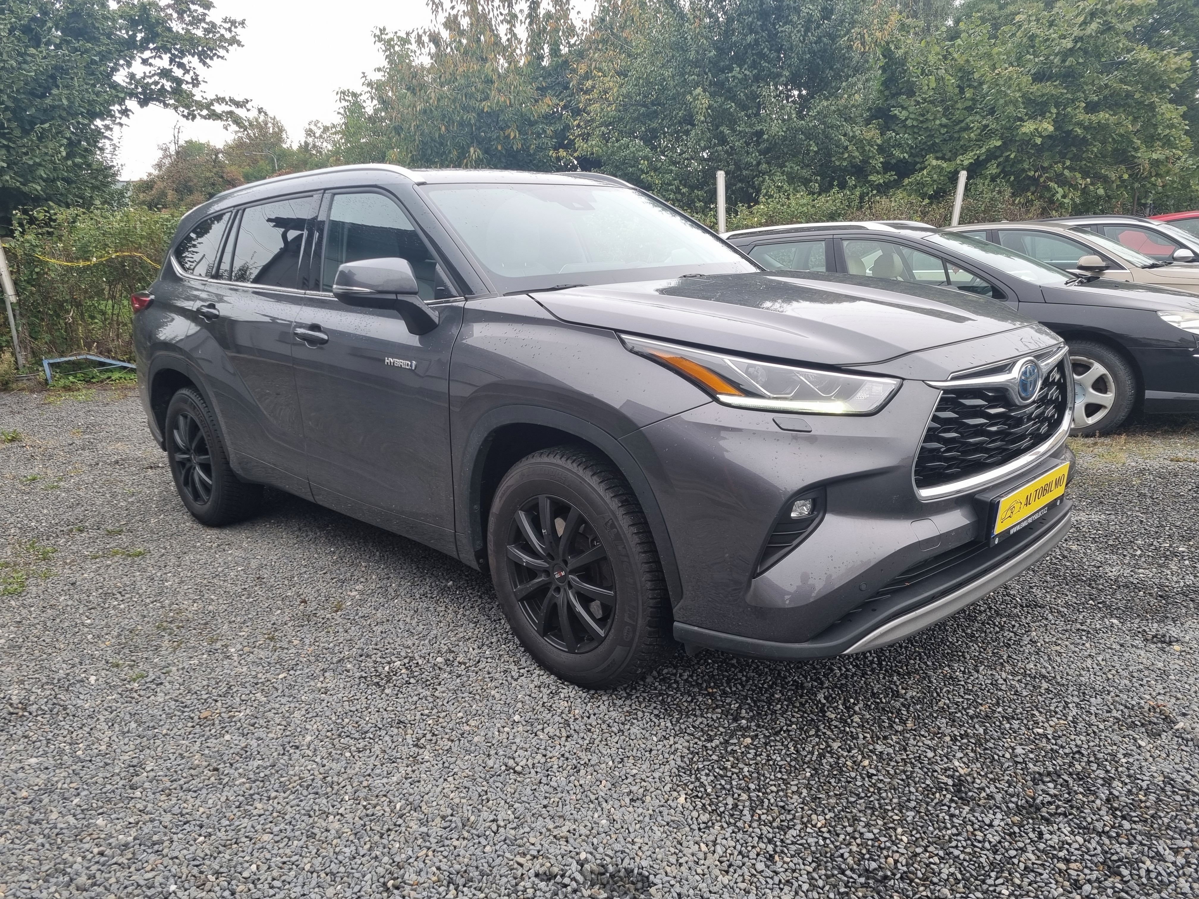 Toyota Highlander, HYBRID- Executive 7míst - fotka 3