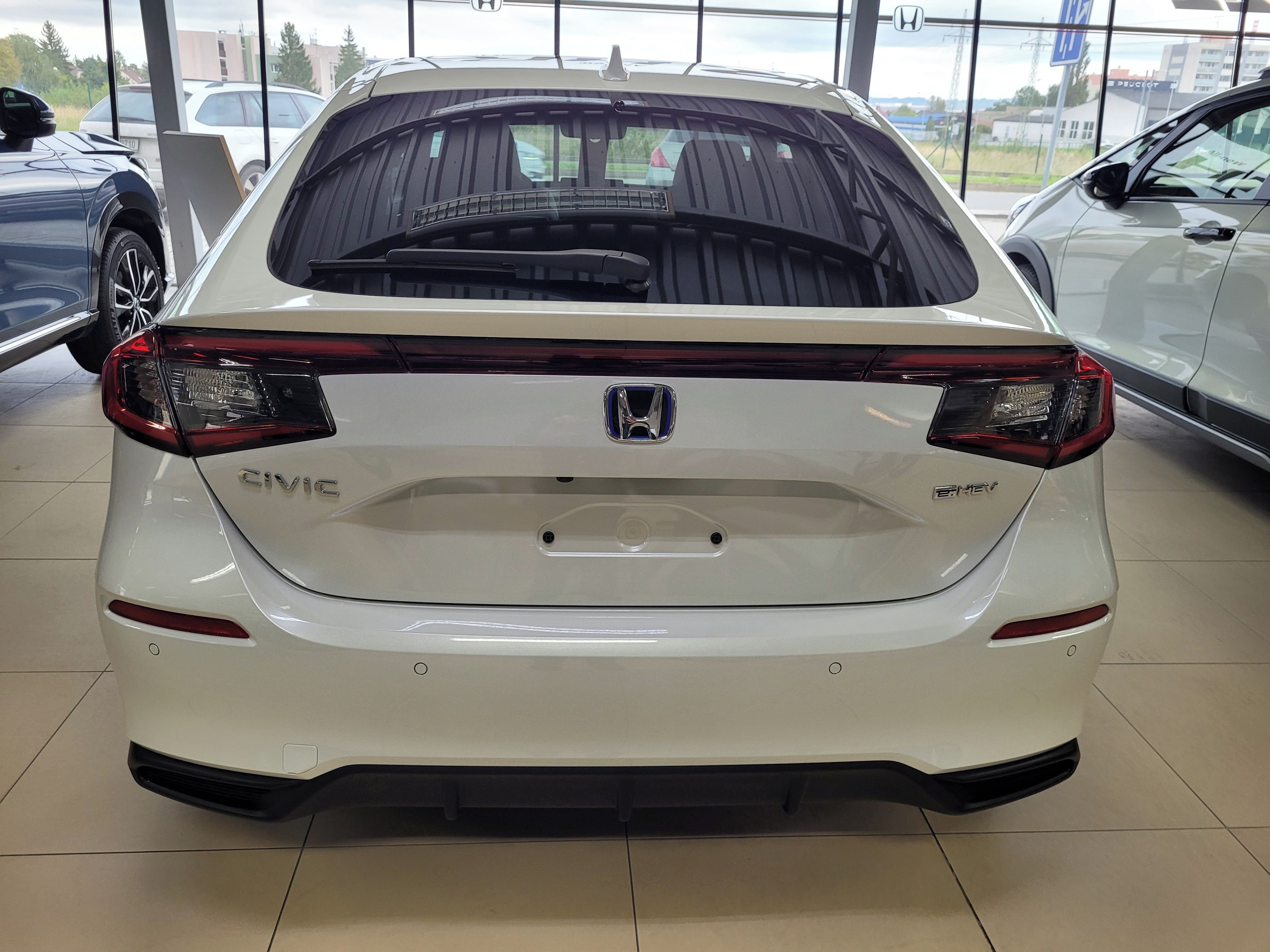 Honda Civic, 2.0 e:HEV ADVANCE - fotka 5