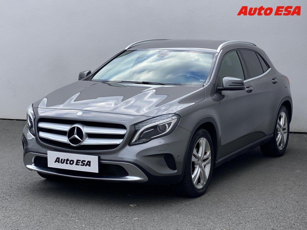 Mercedes-Benz GLA, 2.2 CDI,AT - fotka 3