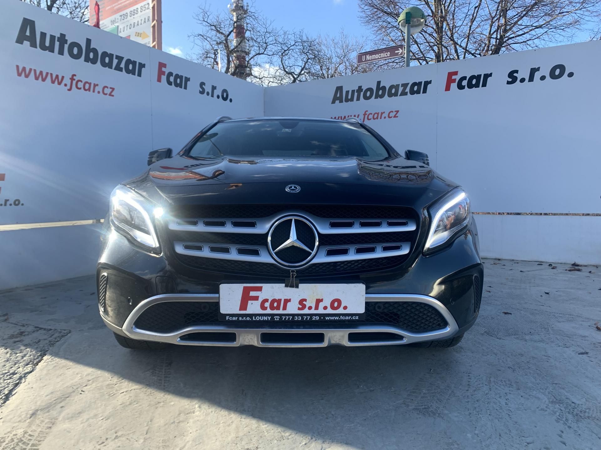 Mercedes-Benz GLA, 220d 4 Matic, ser.knížka - fotka 2