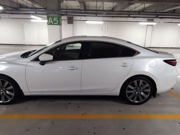 2.0i 121kw