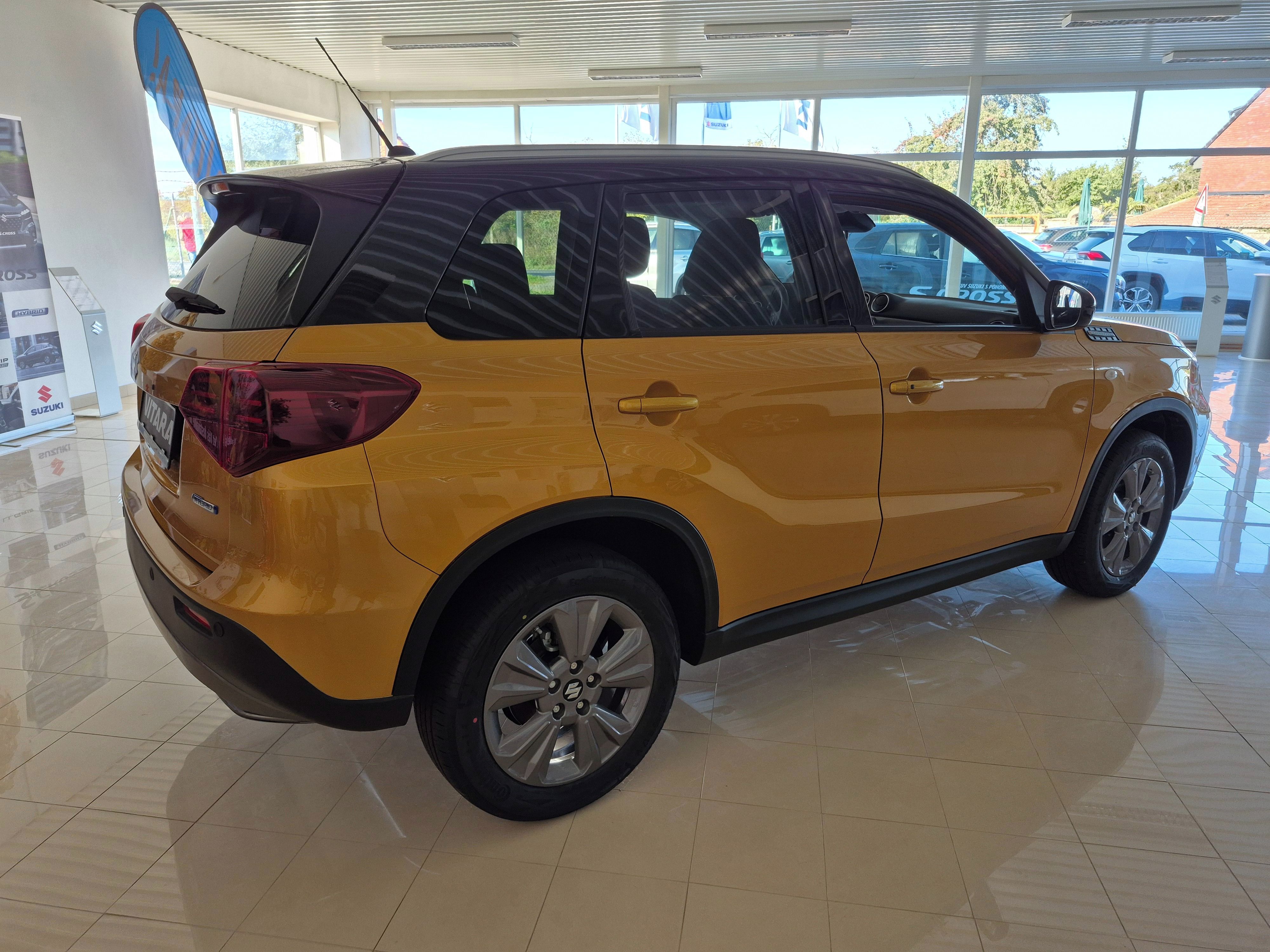 Suzuki Vitara, Vitara Premium 4x4 KOLA - fotka 3