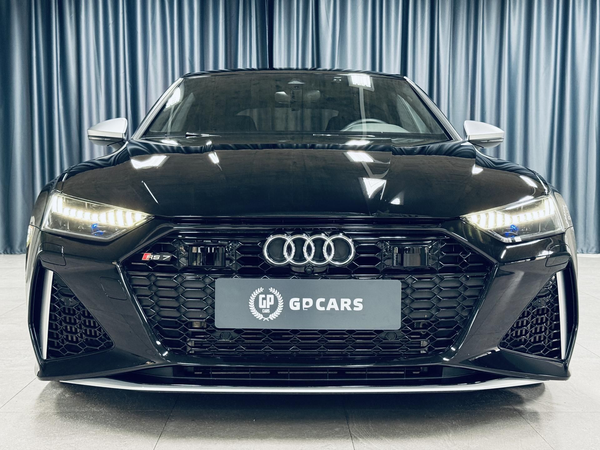 Audi RS7, CARBON*NAPPA*NEZ.TOP*ZÁRUKA - fotka 2