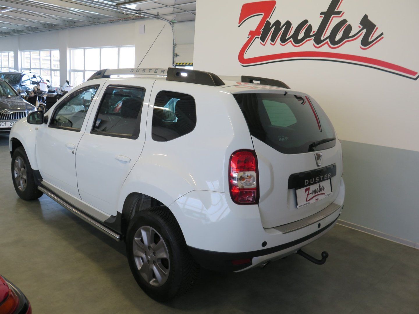 Dacia Duster, 1.2TCe,navi,klima,tažné,kůže - fotka 2