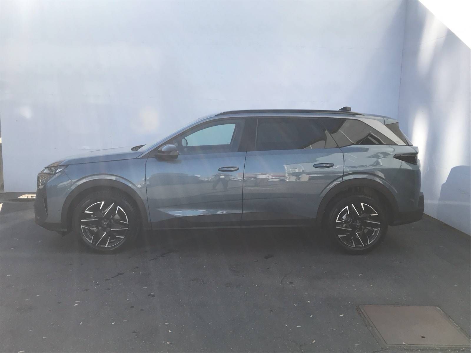 Peugeot 5008, ALLURE Hybrid e-DCS6 1,2 - fotka 2