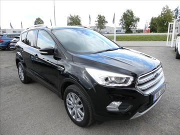 1,5 EcoBoost 110kW,navi,závěs