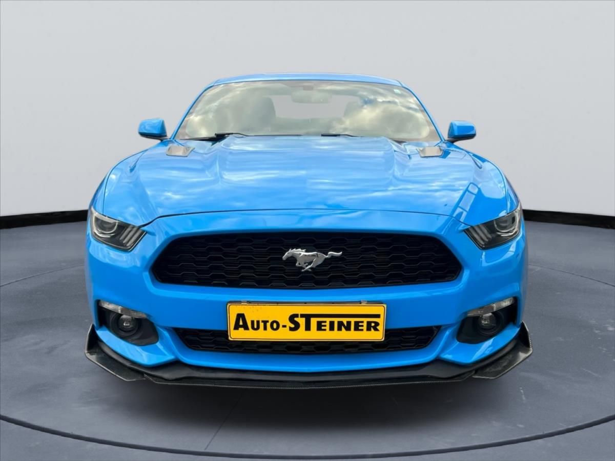 Ford Mustang, 2,3 EcoBoost Manuál