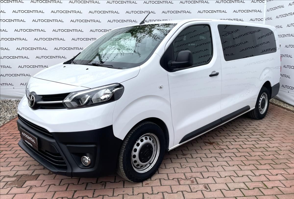 Toyota Proace Verso, 2,0 D,106kW,L2,8míst,DPH - fotka 3