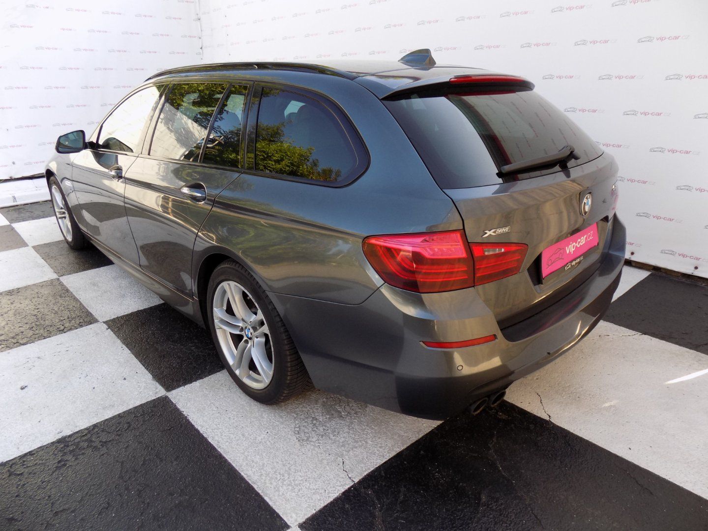 BMW Řada 5, 530d/xDrive/M-Sport/LED/ - fotka 3