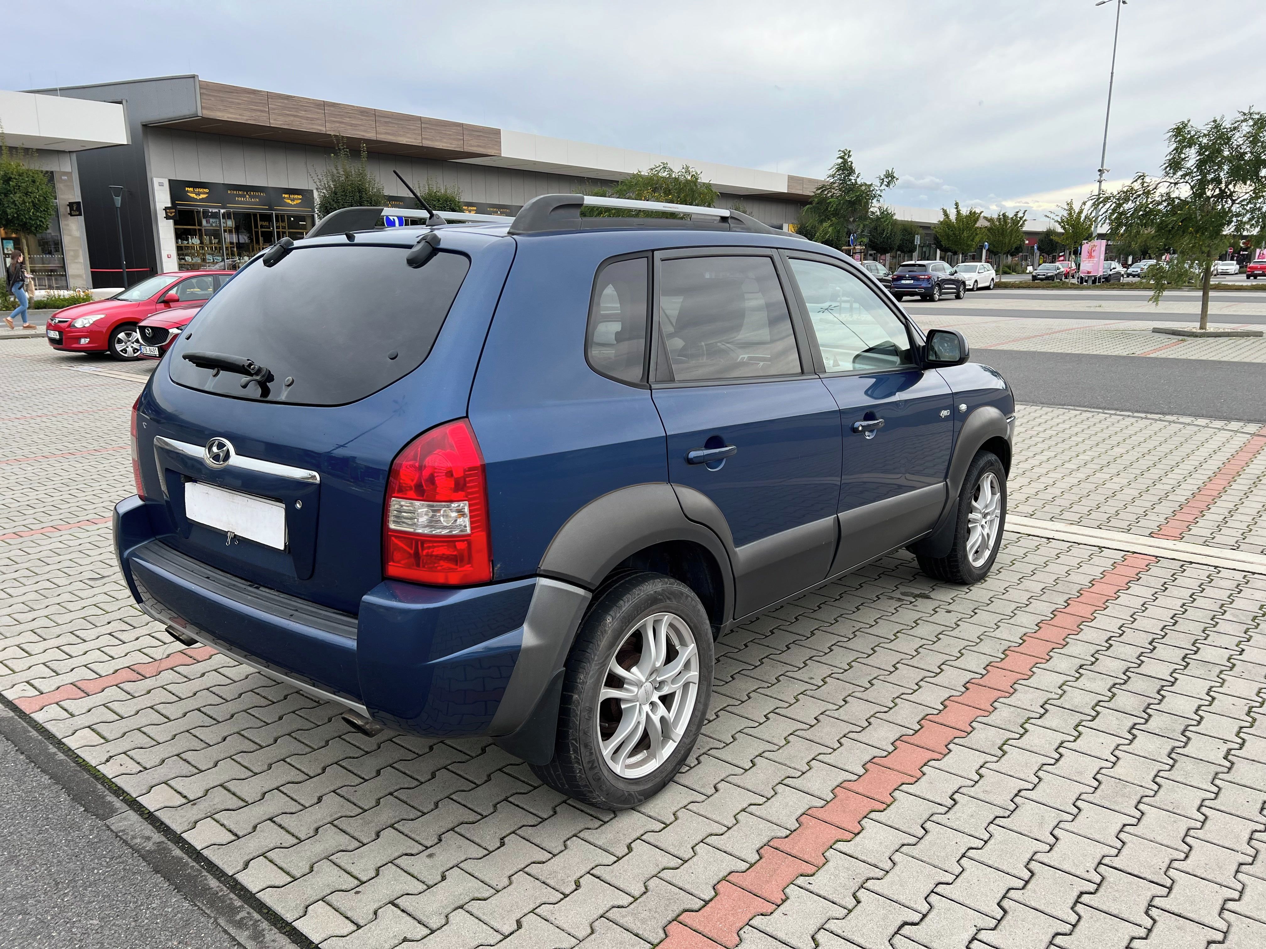 Hyundai Tucson, 2.0 CRDi 103kw po 1maj v ČR - fotka 3