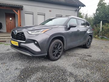 HYBRID- Executive 7míst