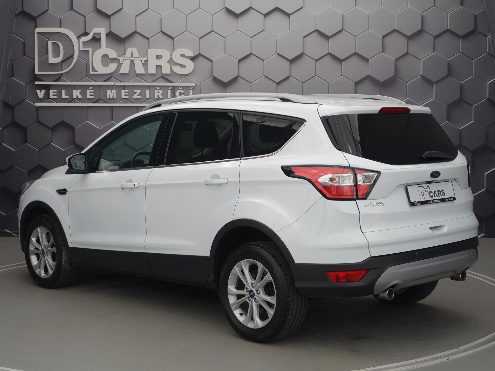 Ford Kuga, 2.0 TDCi Titanium - fotka 2