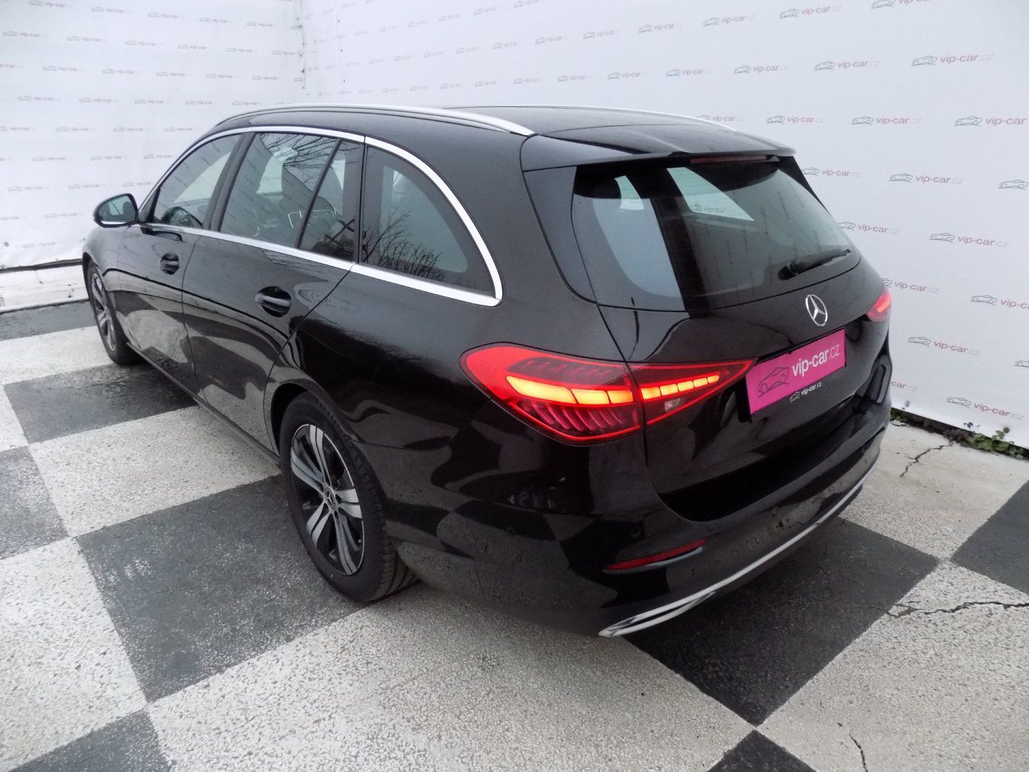 Mercedes-Benz Třídy C, C 200d/NAVI/LED-Performance/ - fotka 3