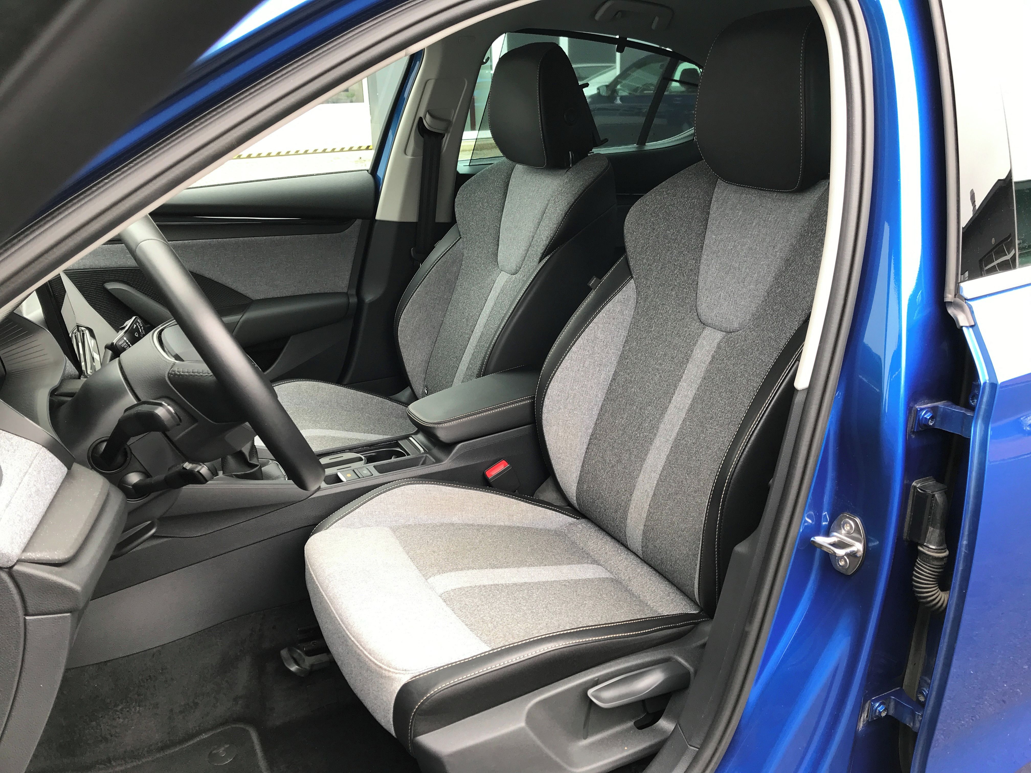 Škoda Octavia, 1,5 TSi/110kW 6M TOPSEL+MATRIX - fotka 6