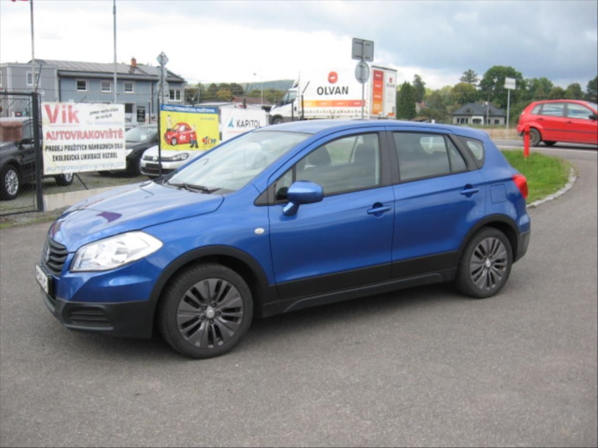 Suzuki SX4 S-Cross, 1,6 - fotka 2