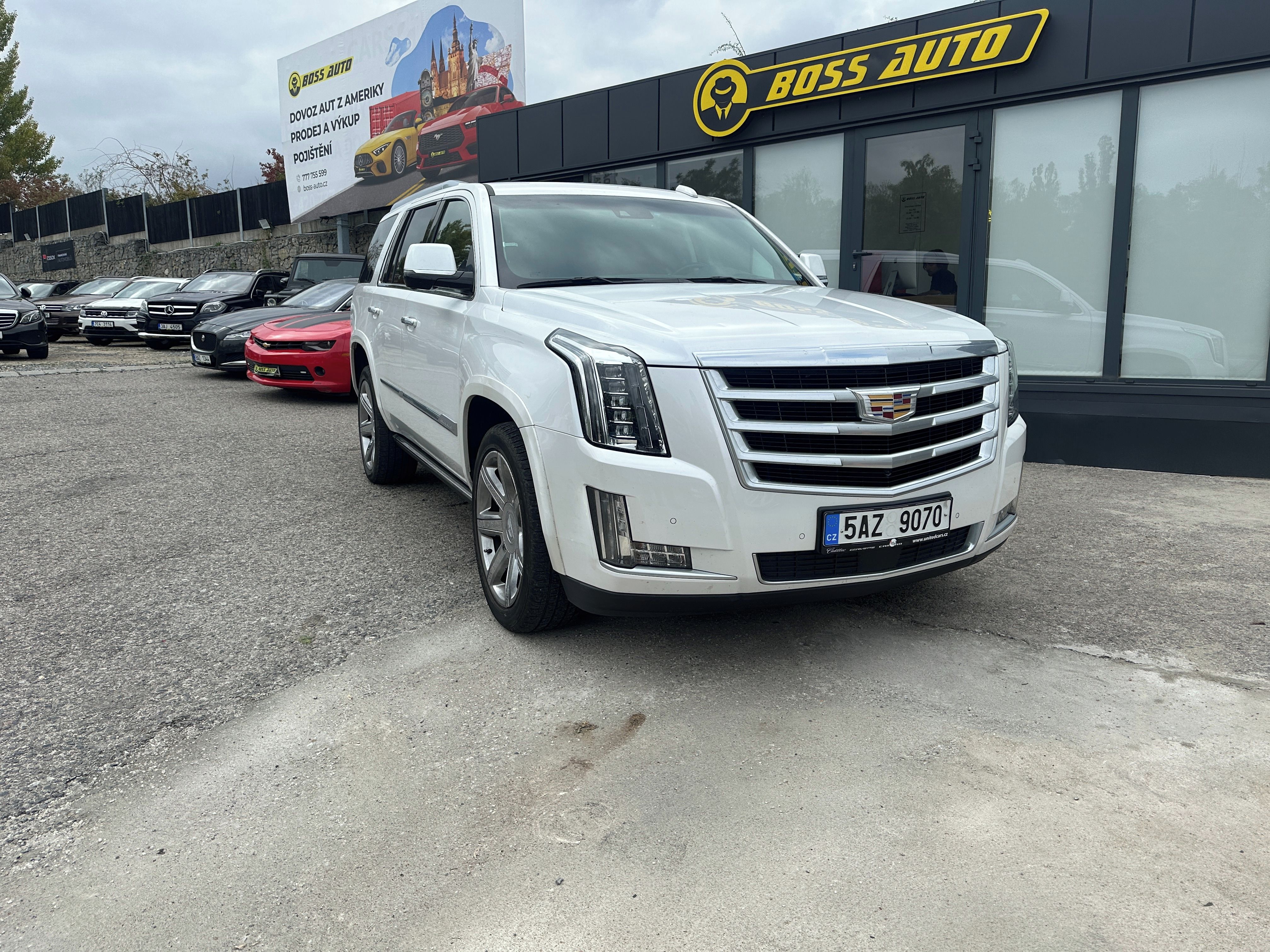 Cadillac Escalade, Cadillac Escalade
