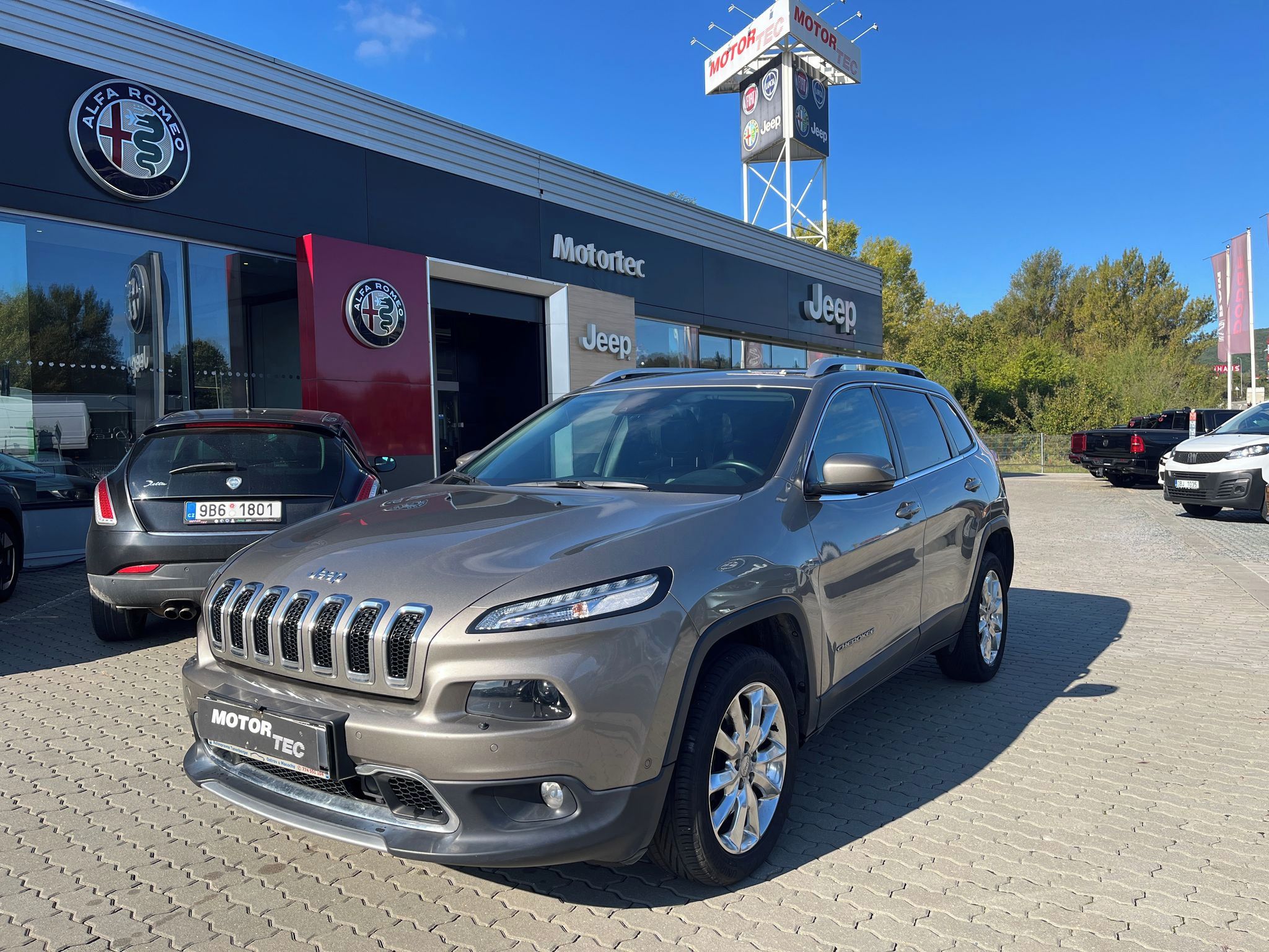 Jeep Cherokee, 2.2 JTD 147kW AWD AT Limited