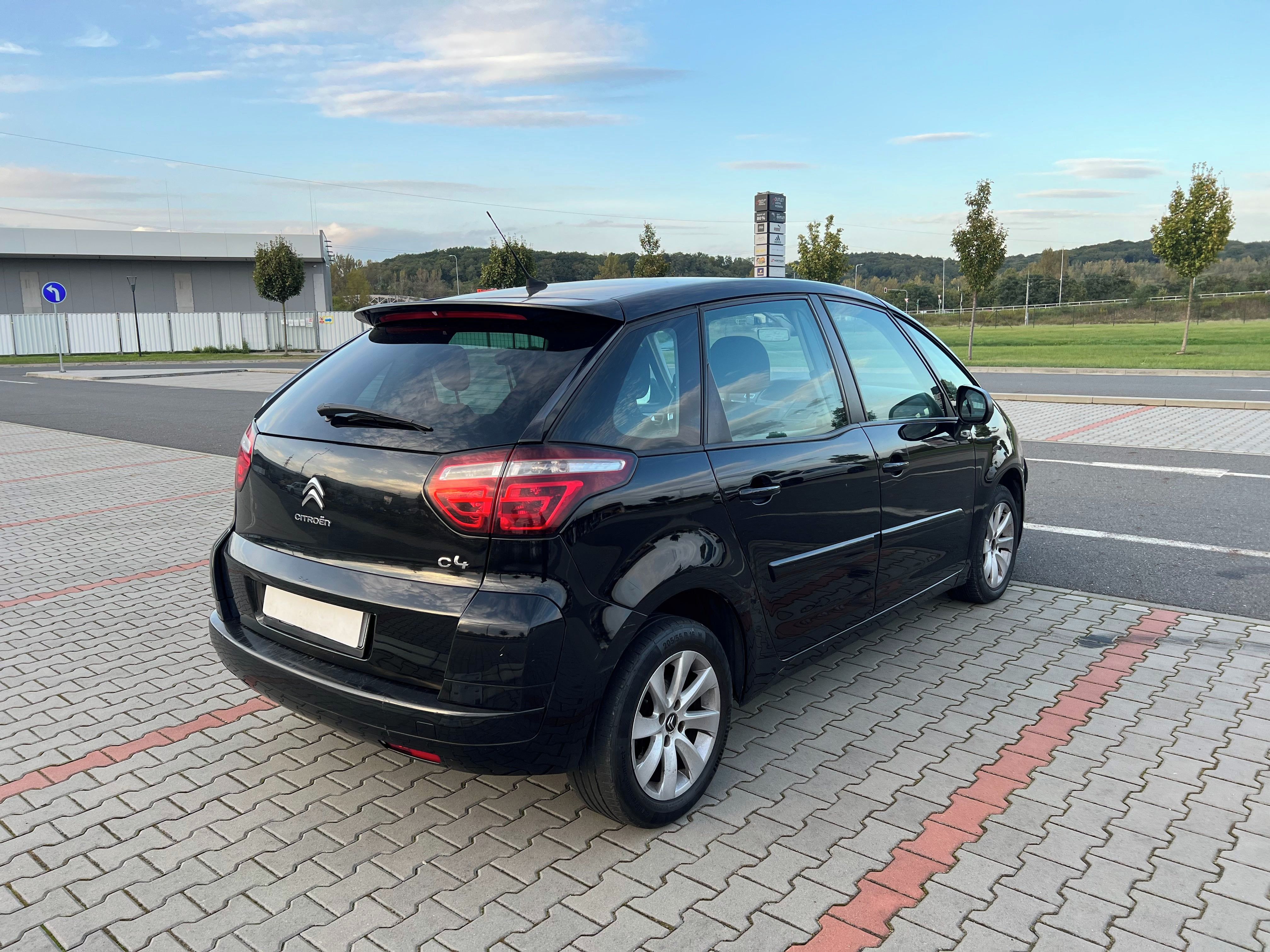 Citroën C4 Picasso, 2.0 HDi 110kw digi klima - fotka 3