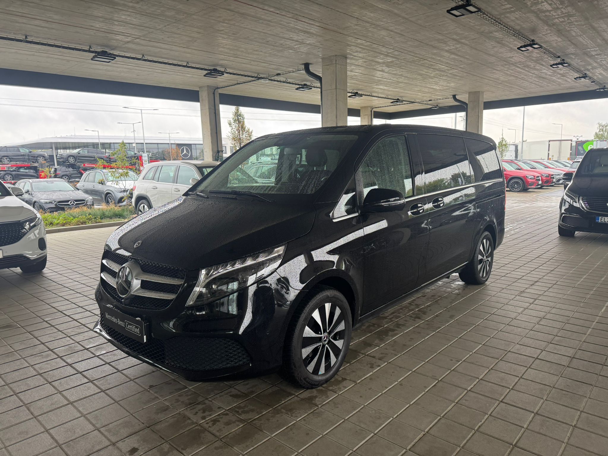 Mercedes-Benz Třídy V, 250d 4MATIC L AVANTGARDE