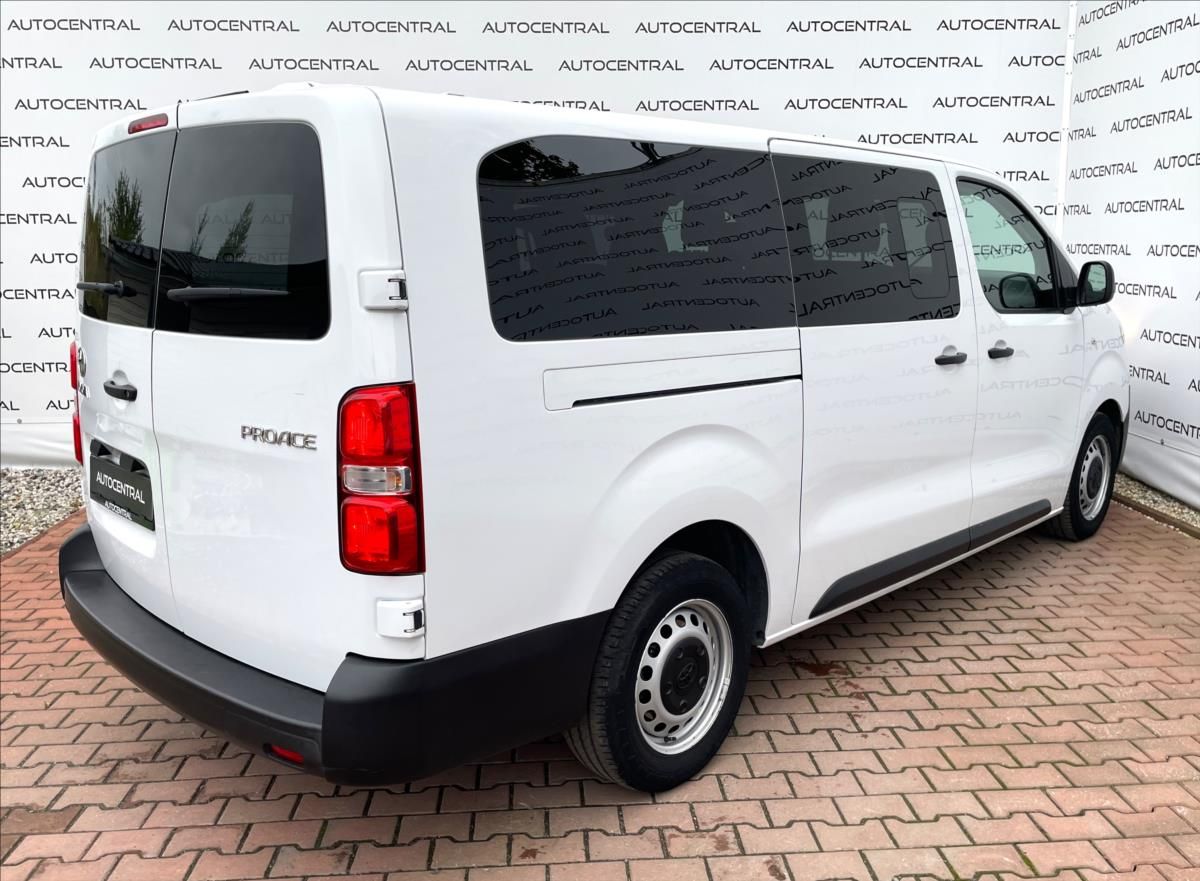 Toyota Proace Verso, 2,0 D,106kW,L2,8míst,DPH - fotka 4