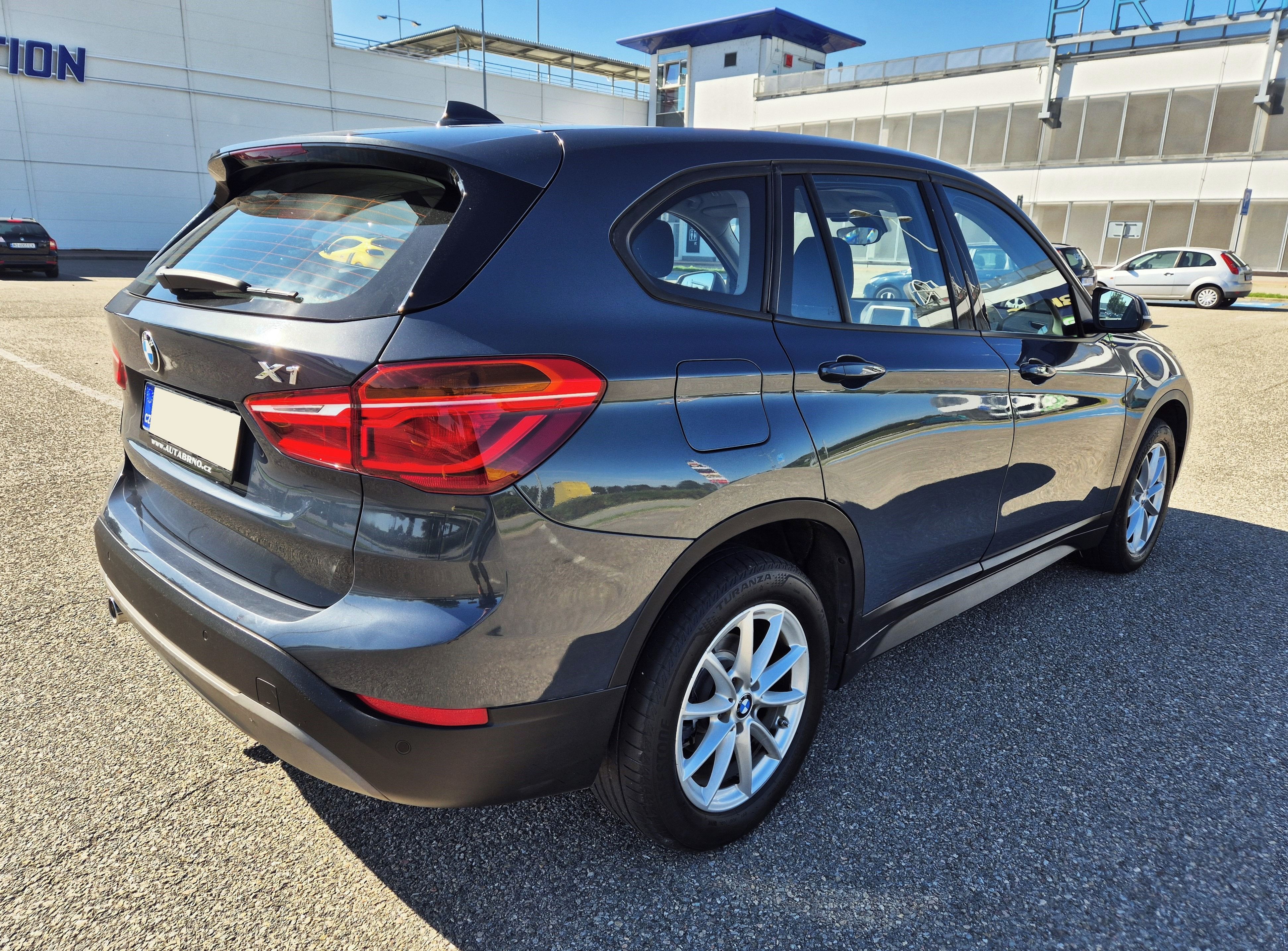 BMW X1, 2.0xDRIVE 110KW ADVANTAG  1MAJ - fotka 5