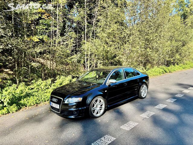 Audi RS4