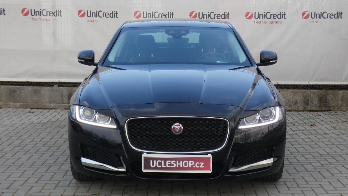 Jaguar XF, 20d AWD Prestige - fotka 2