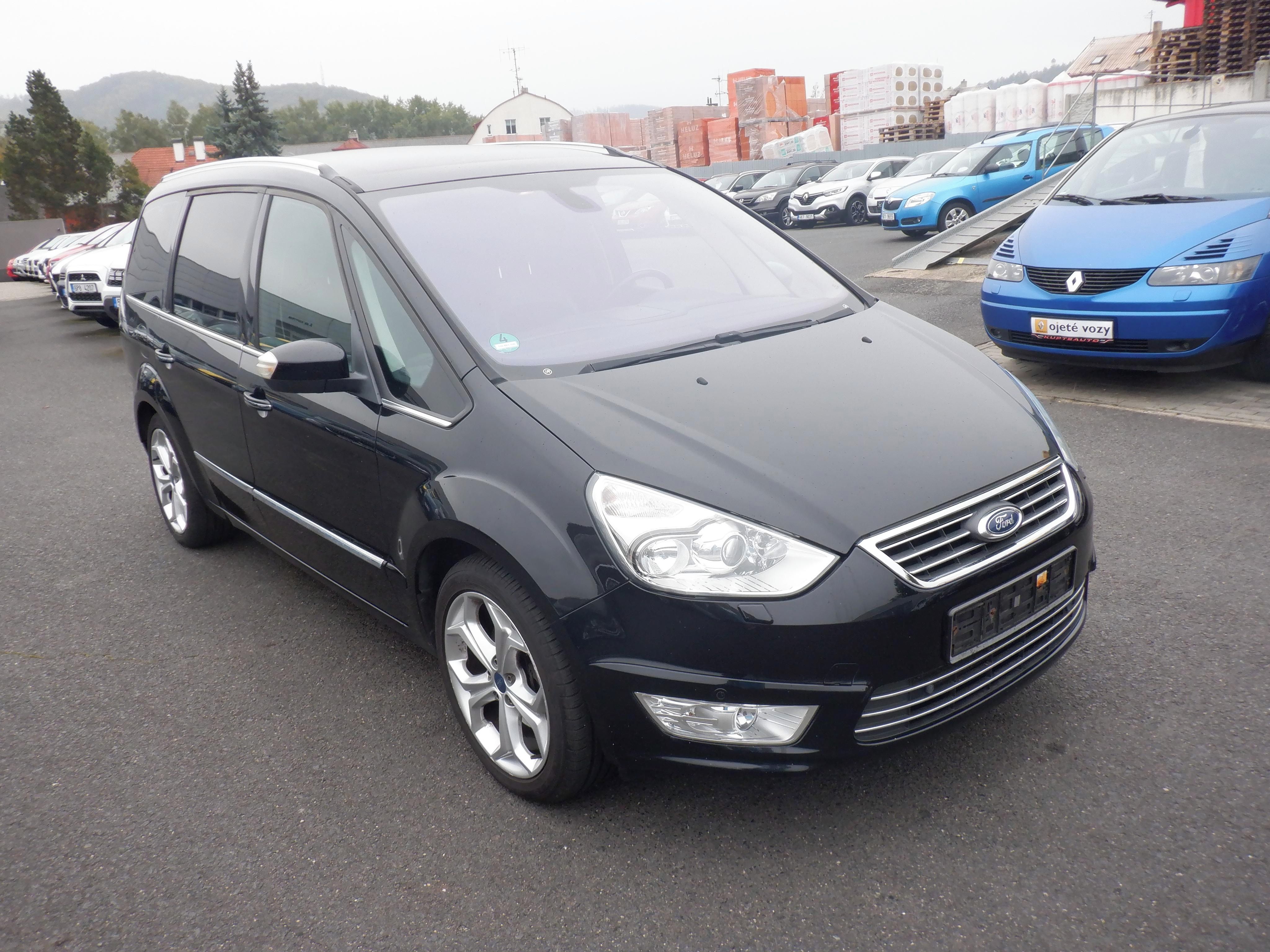Ford Galaxy, 2.2 TDCi Titanium,1.maj,7-míst - fotka 3