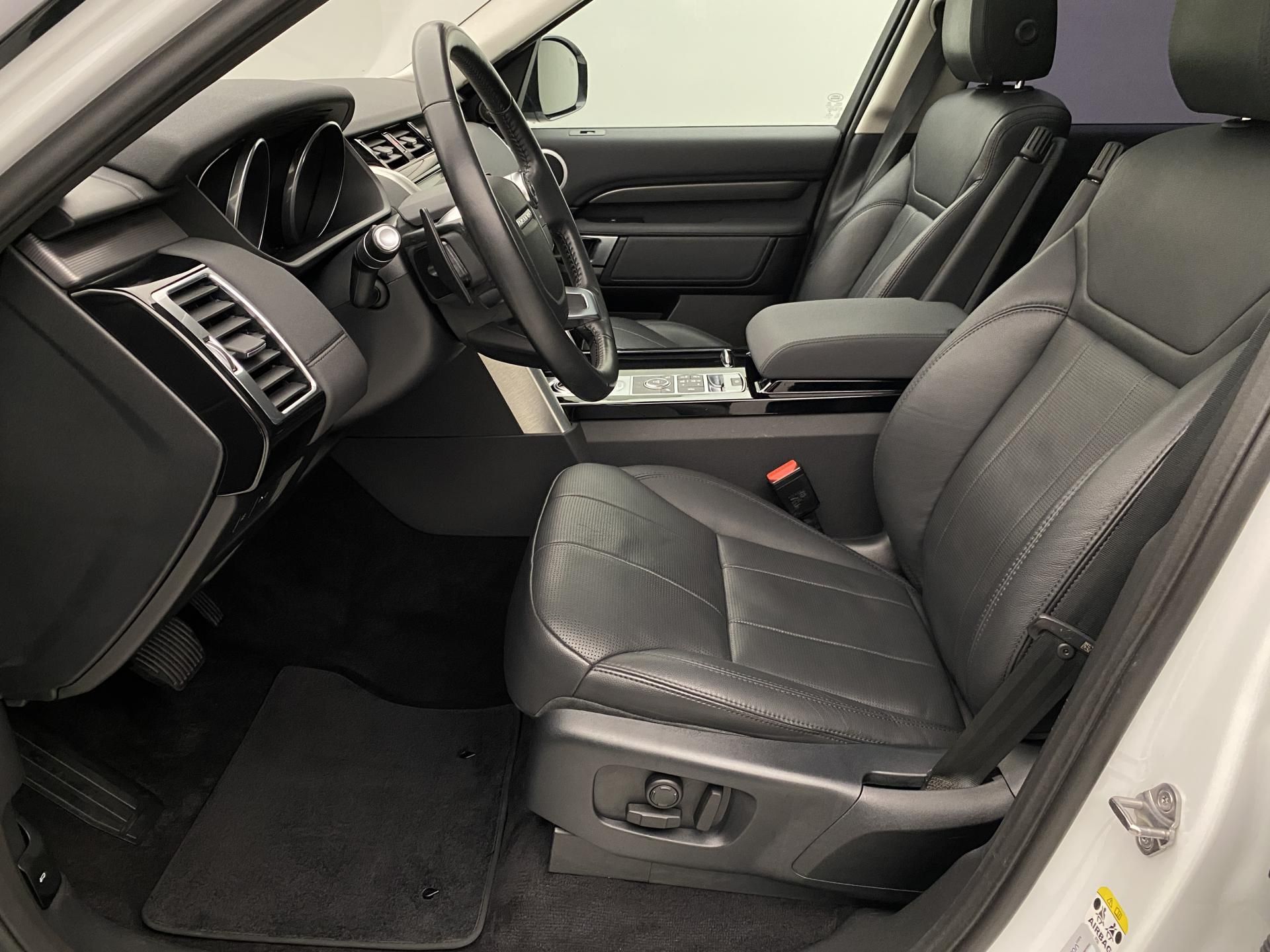 Land Rover Discovery, TD6 HSE AWD AUT CZ - fotka 3