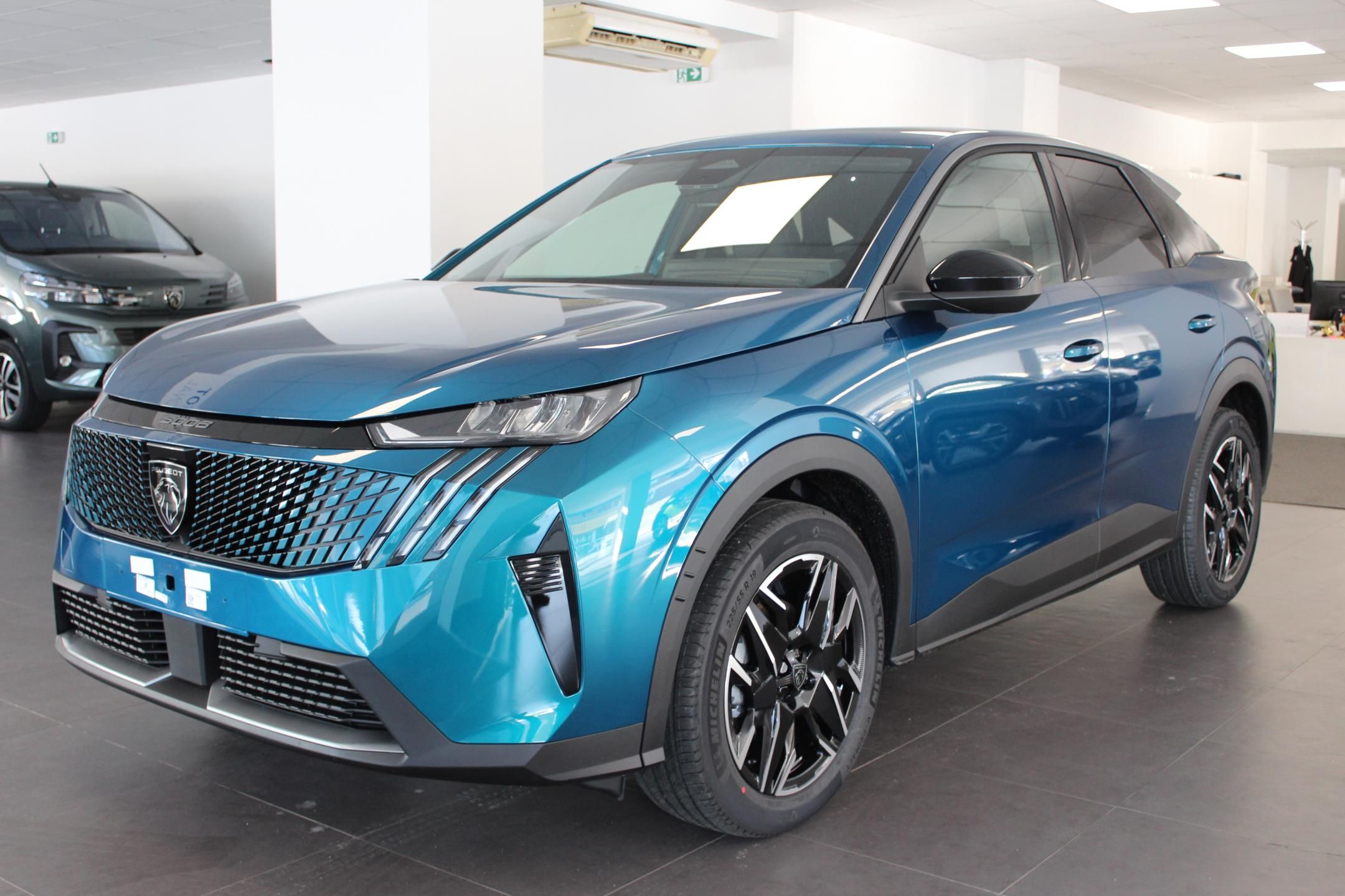 Peugeot 3008, ALLURE Hybrid 145 e-DCS6