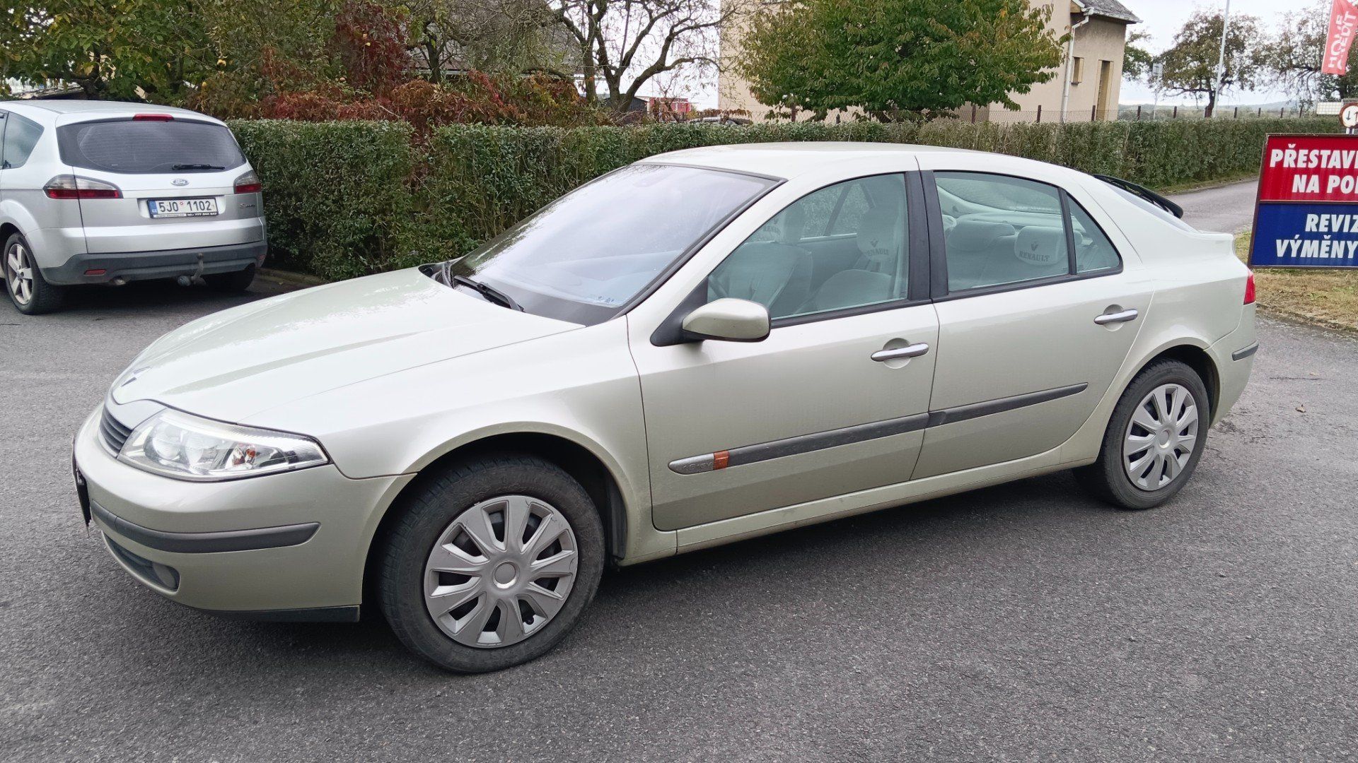Renault Laguna, 1.8 I - fotka 3