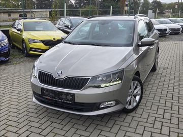 1,2 TSi STYLE *LED*NAVI*SENZOR