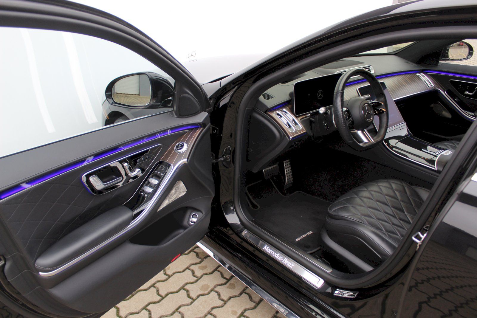 Mercedes-Benz Třídy S, S400D 4Matic - fotka 6