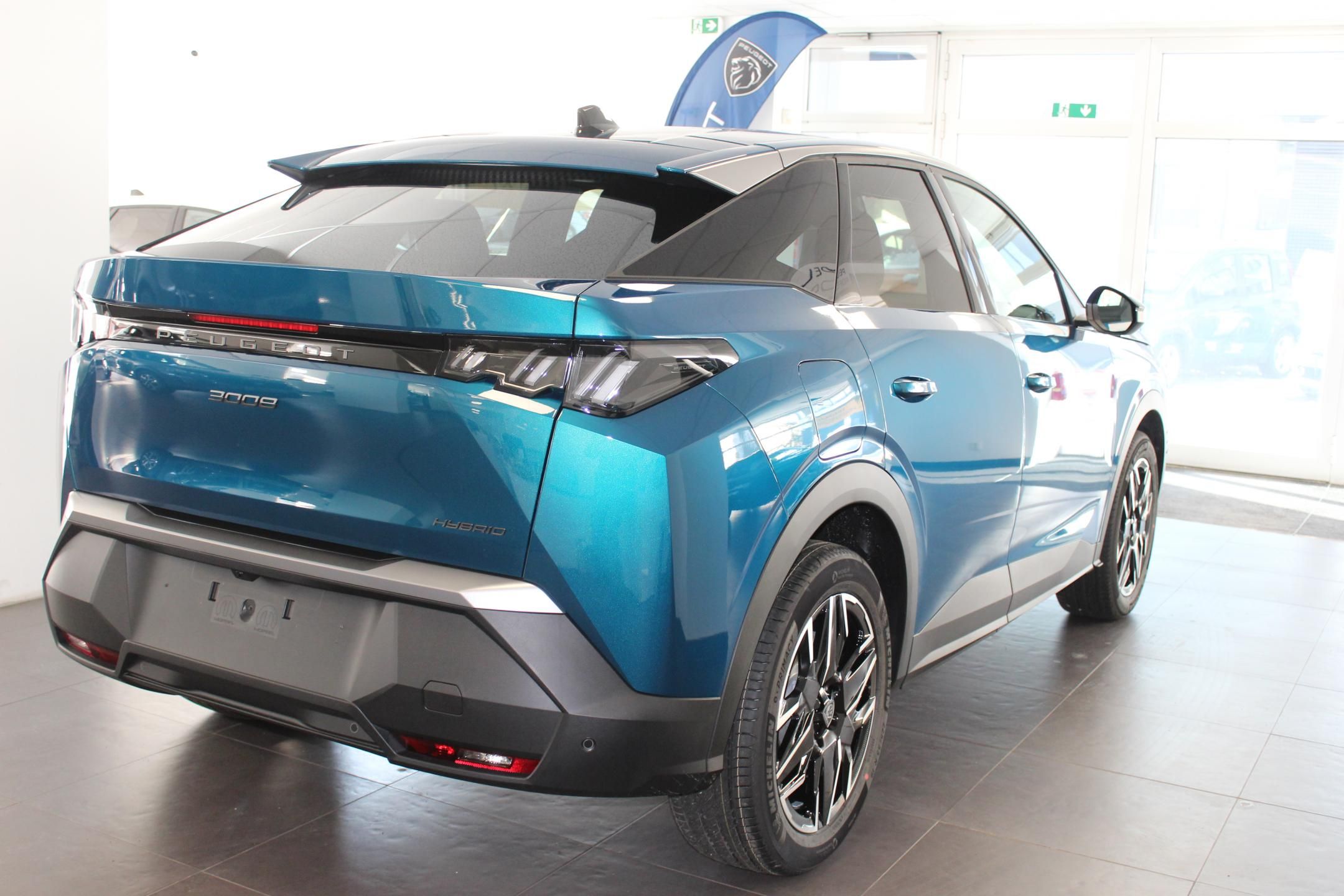 Peugeot 3008, ALLURE Hybrid 145 e-DCS6 - fotka 5