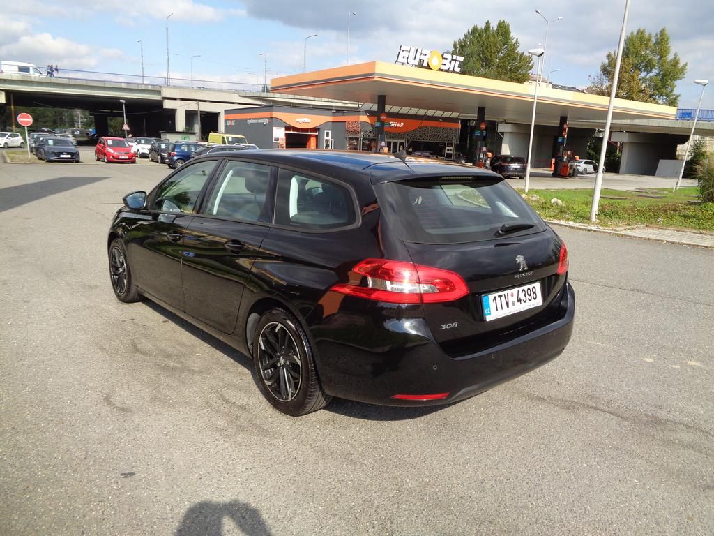 Peugeot 308, SW 1.5 HDi ALLURE - fotka 3