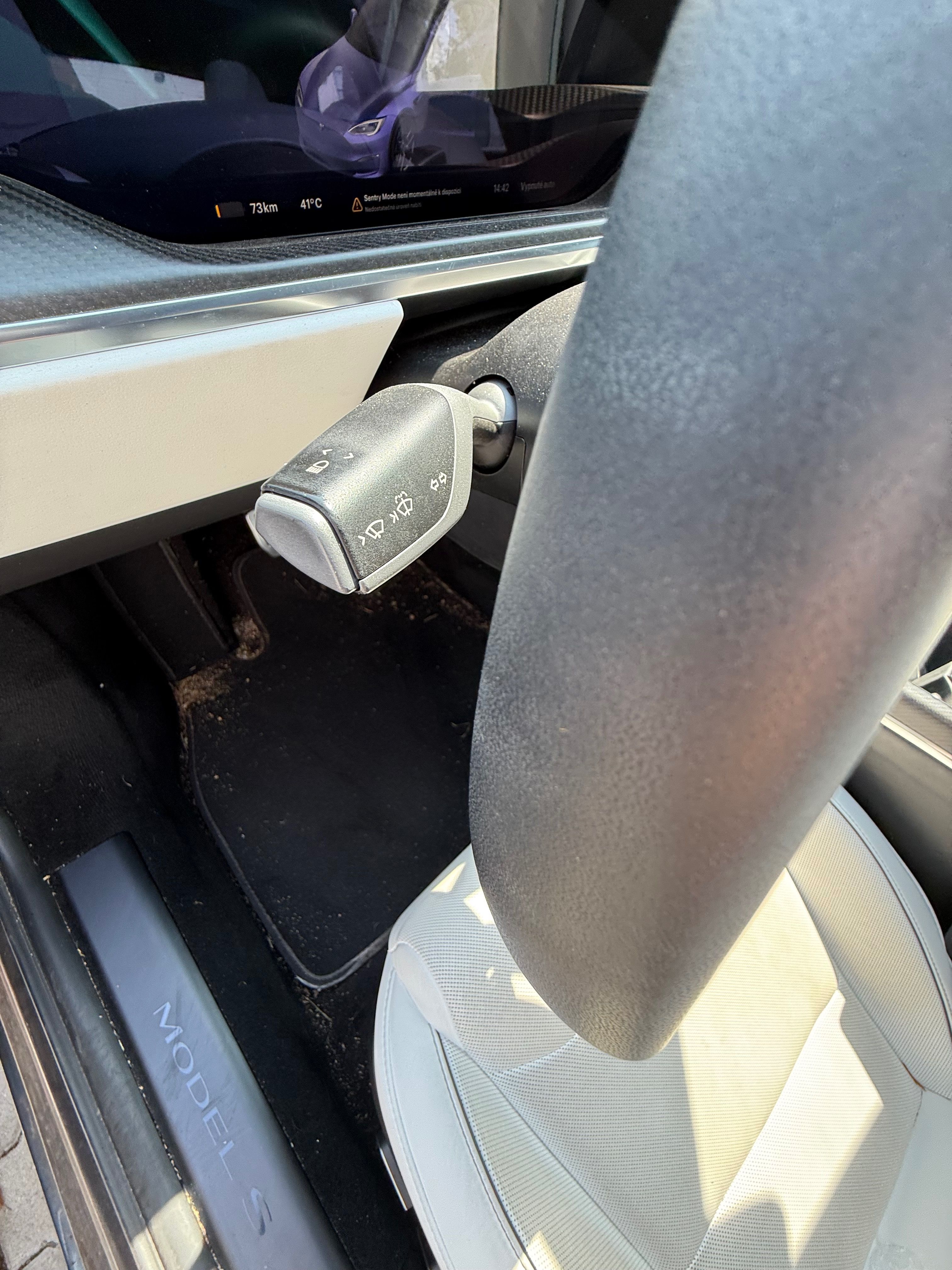 Tesla Model S, Plaid 1060 HP, koupeno v ČR - fotka 3