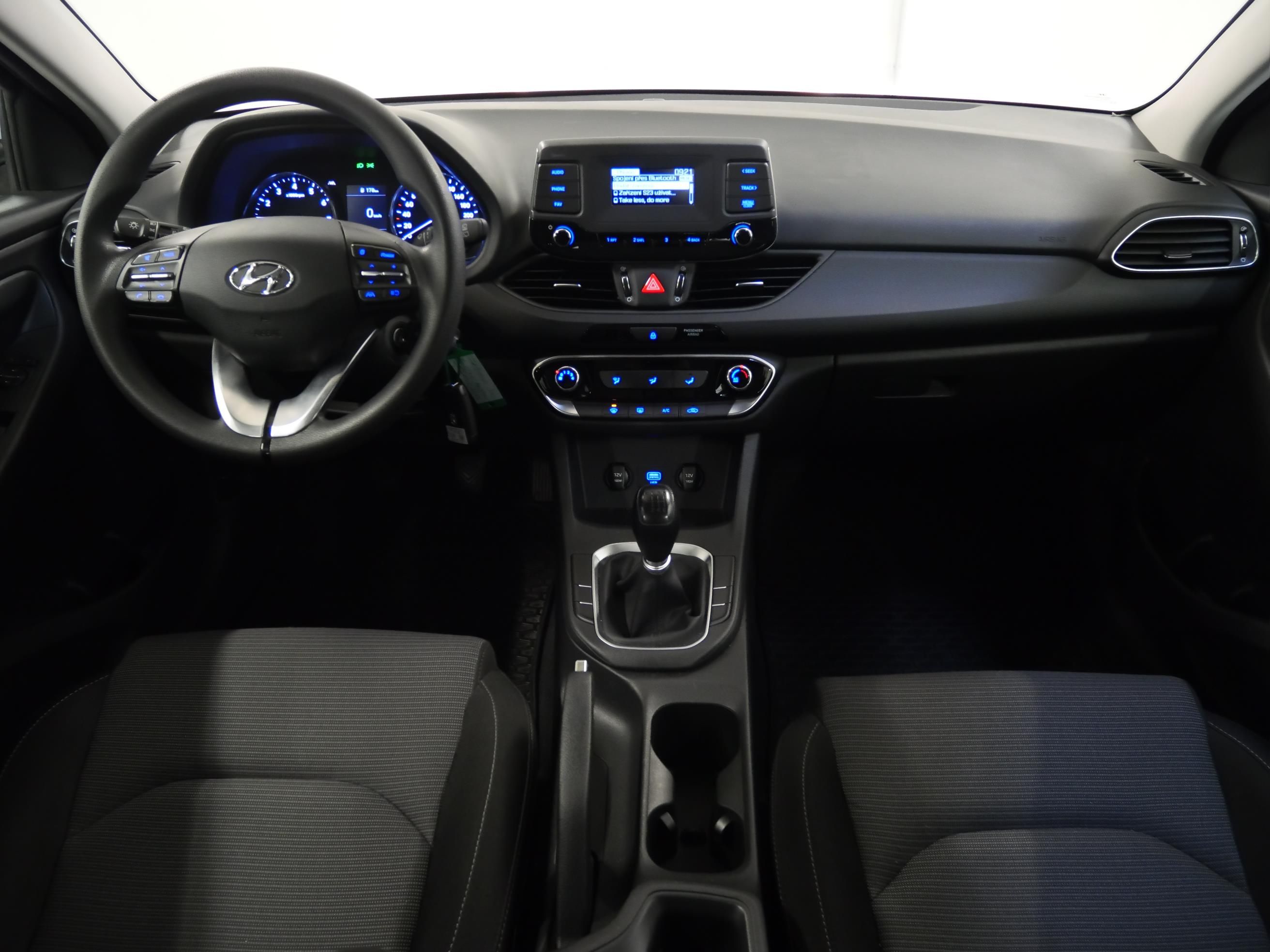 Hyundai i30, 1.0 T-GDI 88 kW Start Plus - fotka 5