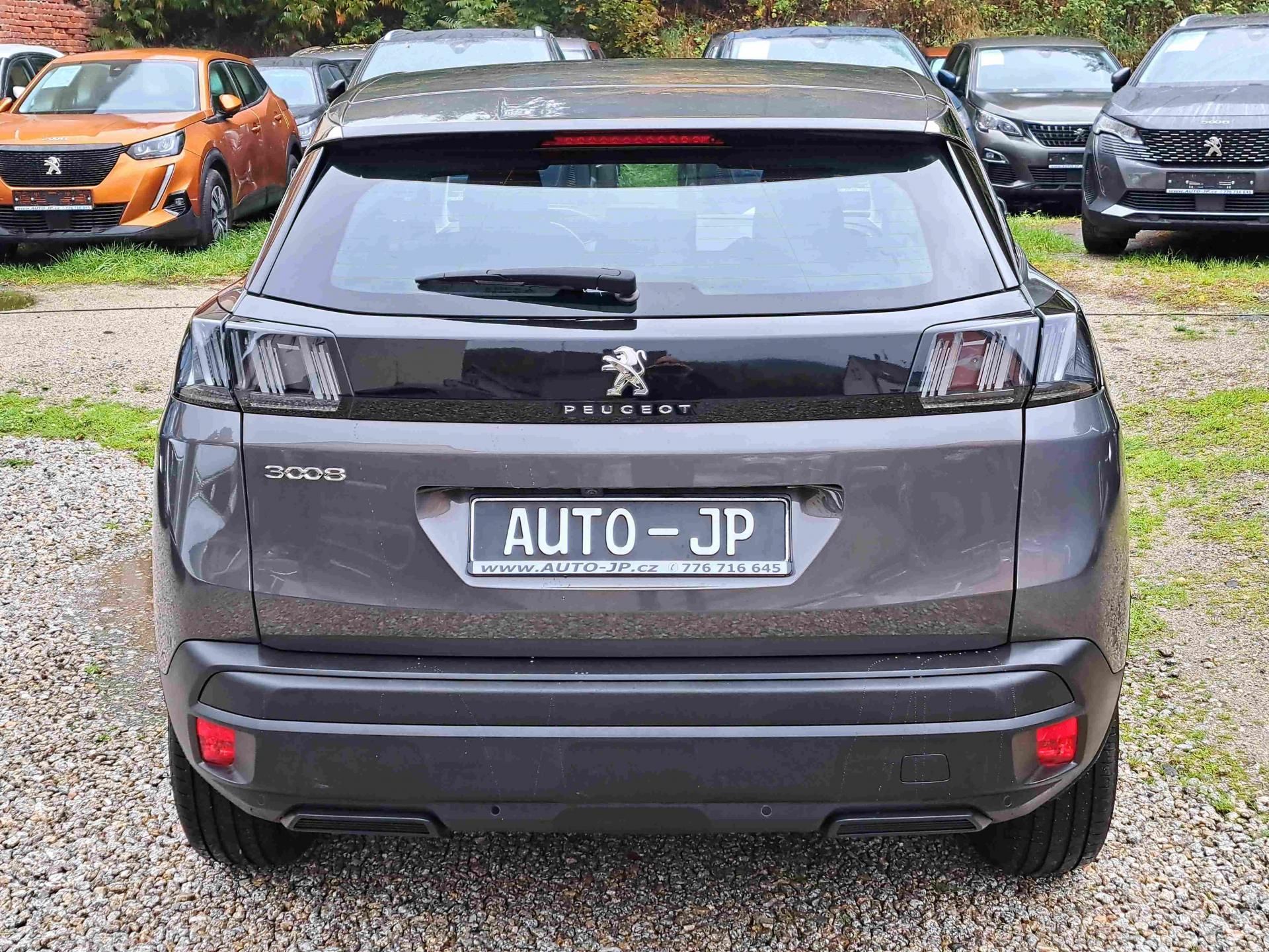 Peugeot 3008, 1,2 PT EAT8  LED ALU PDC  NAVI - fotka 5