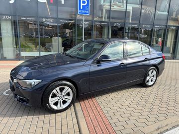 320i 135kW