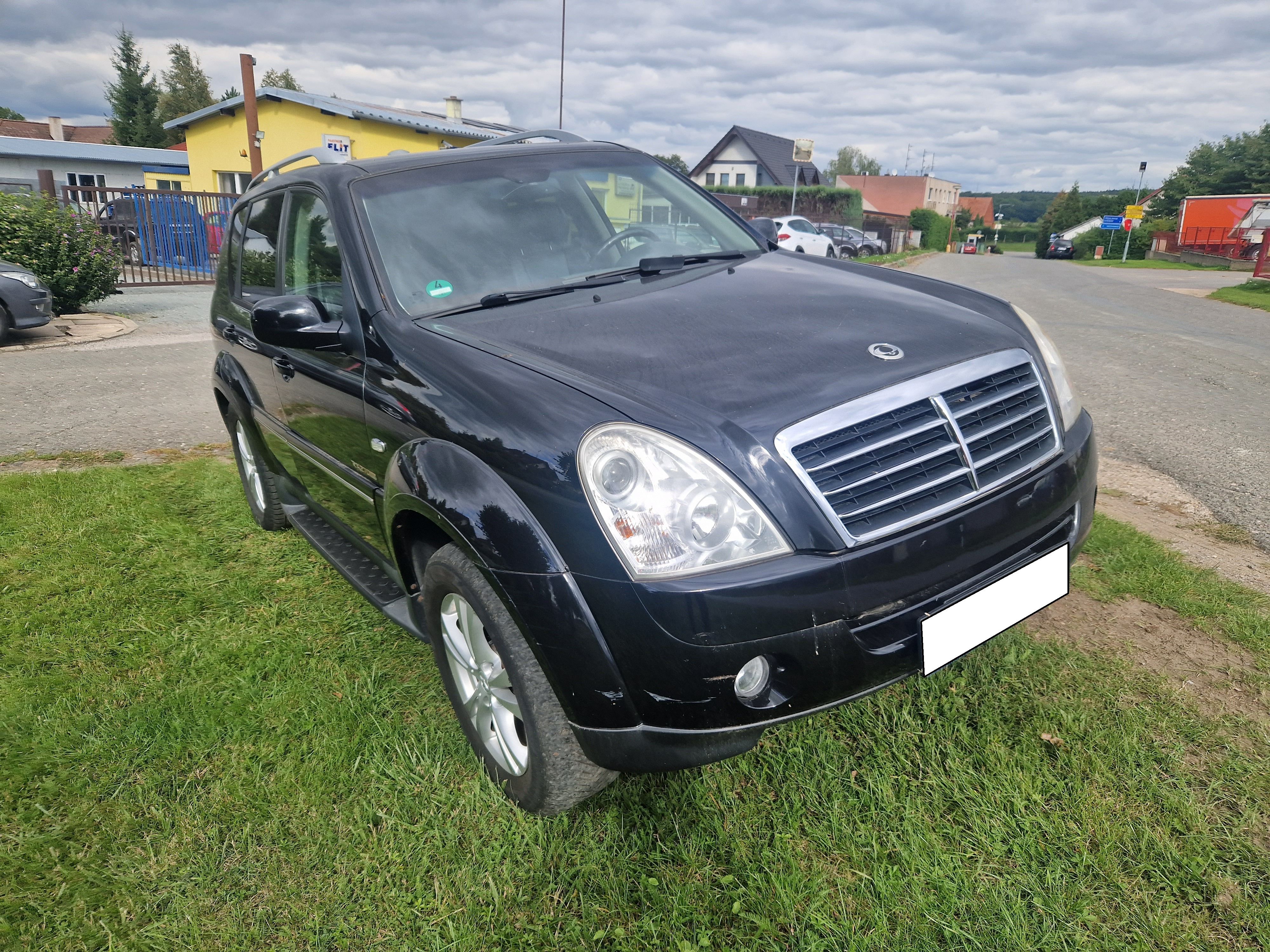 SsangYong Rexton, II 2.7 XDi 132 kW 4x4 - 7 mís