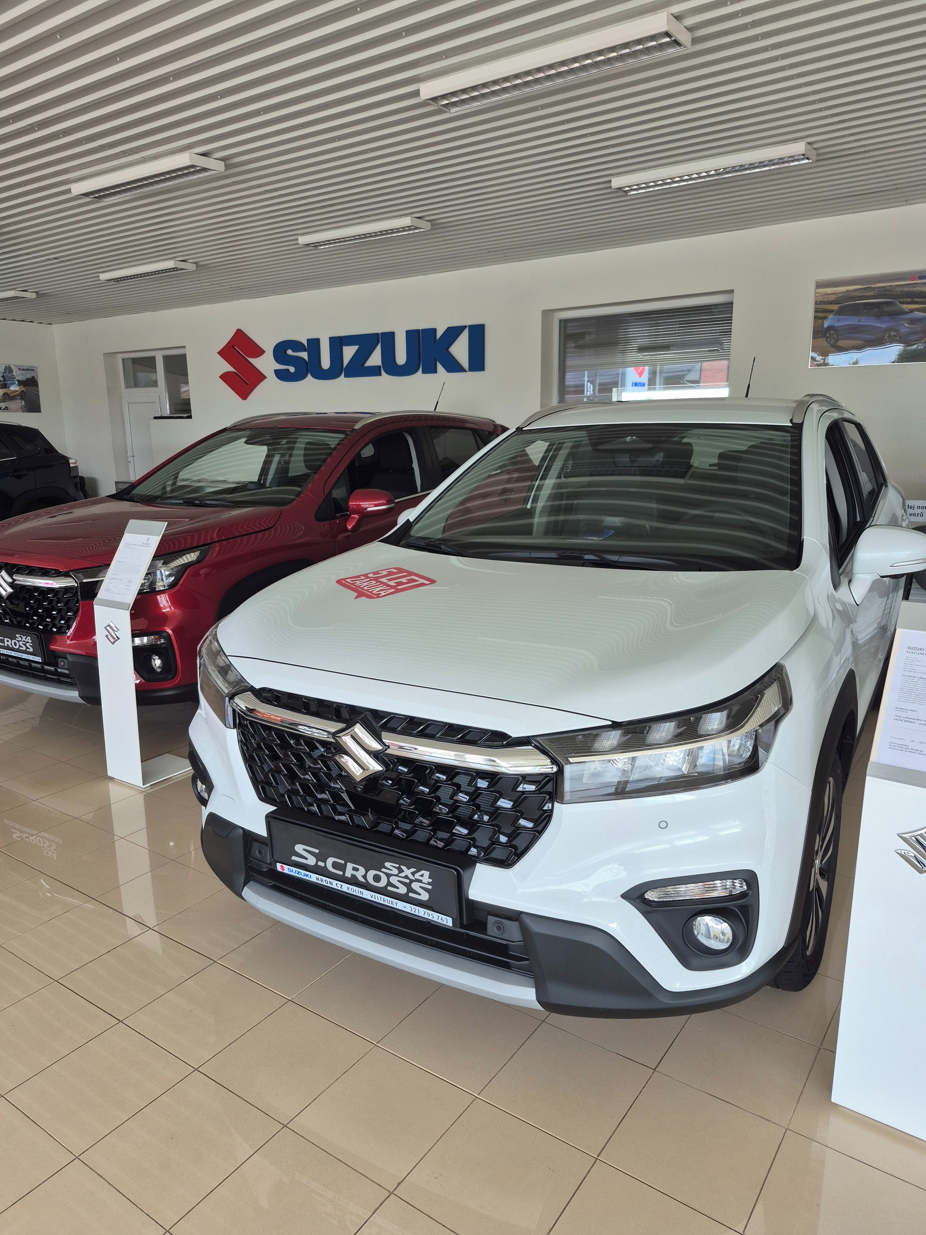 Suzuki S-Cross, 1,4 Elegance 4x4 - fotka 6