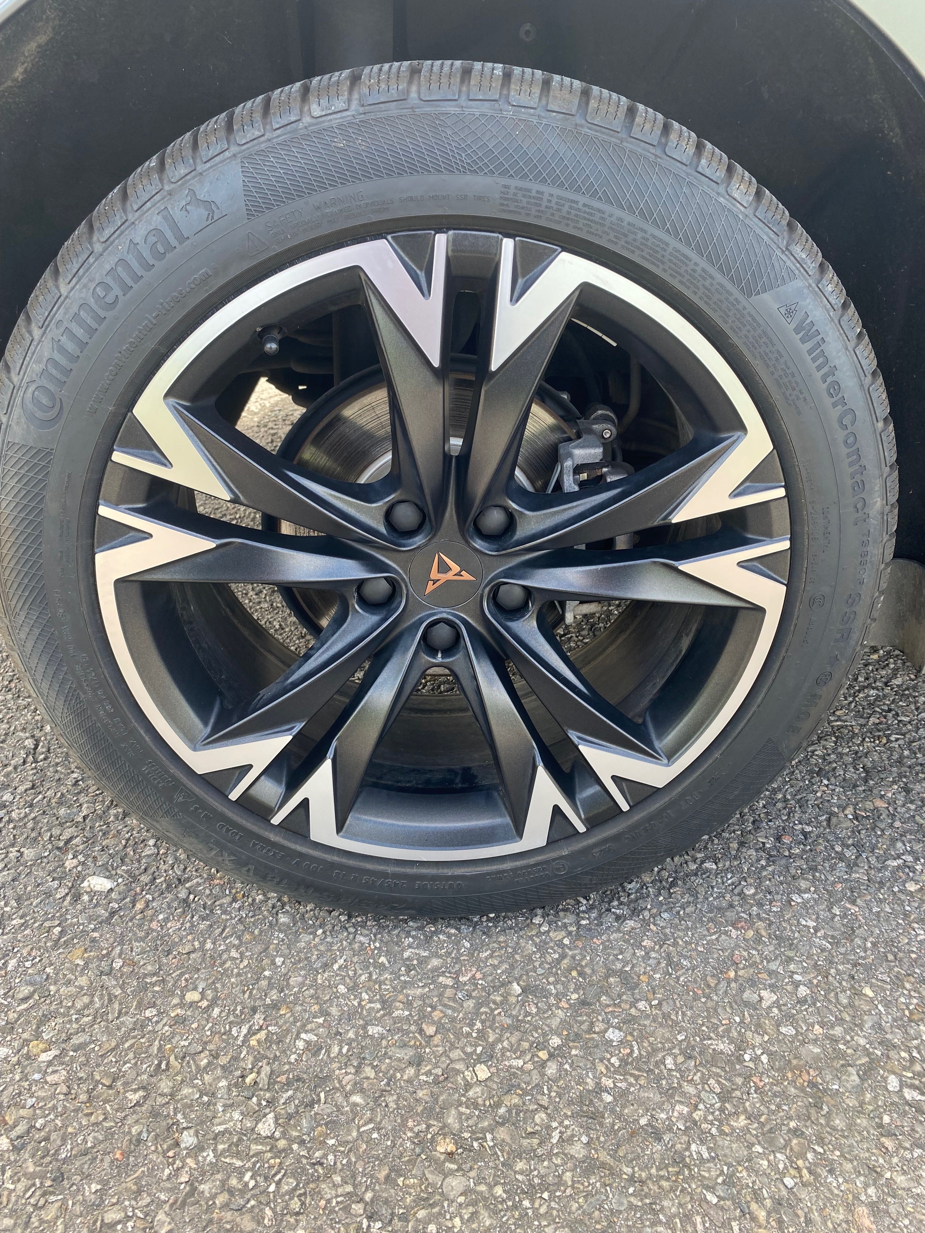 Cupra Formentor, 1,4TSI -e- 150KW-Hybrid - fotka 5