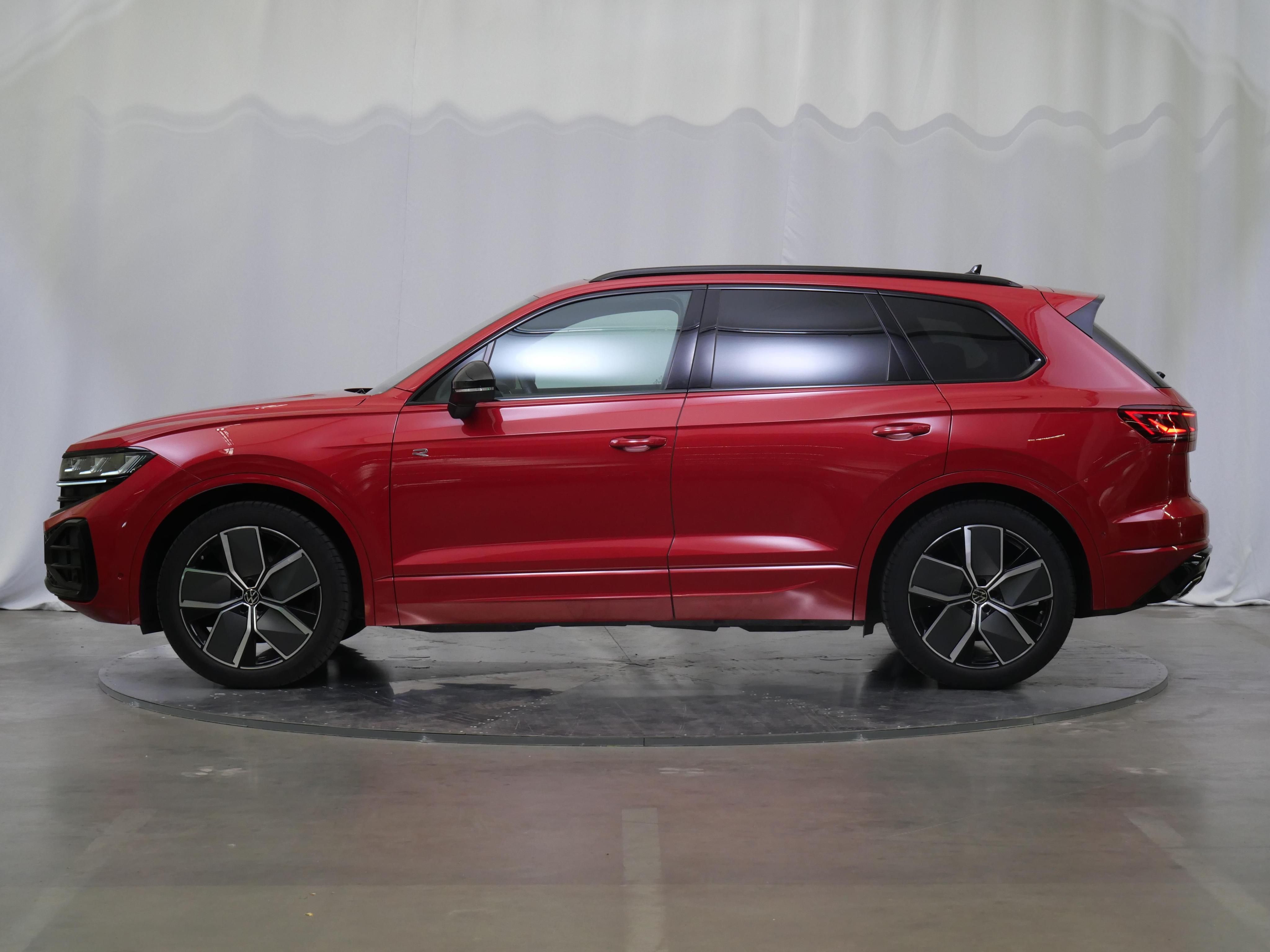 Volkswagen Touareg, 3.0 TDI V6 210 kW R-Line - fotka 3
