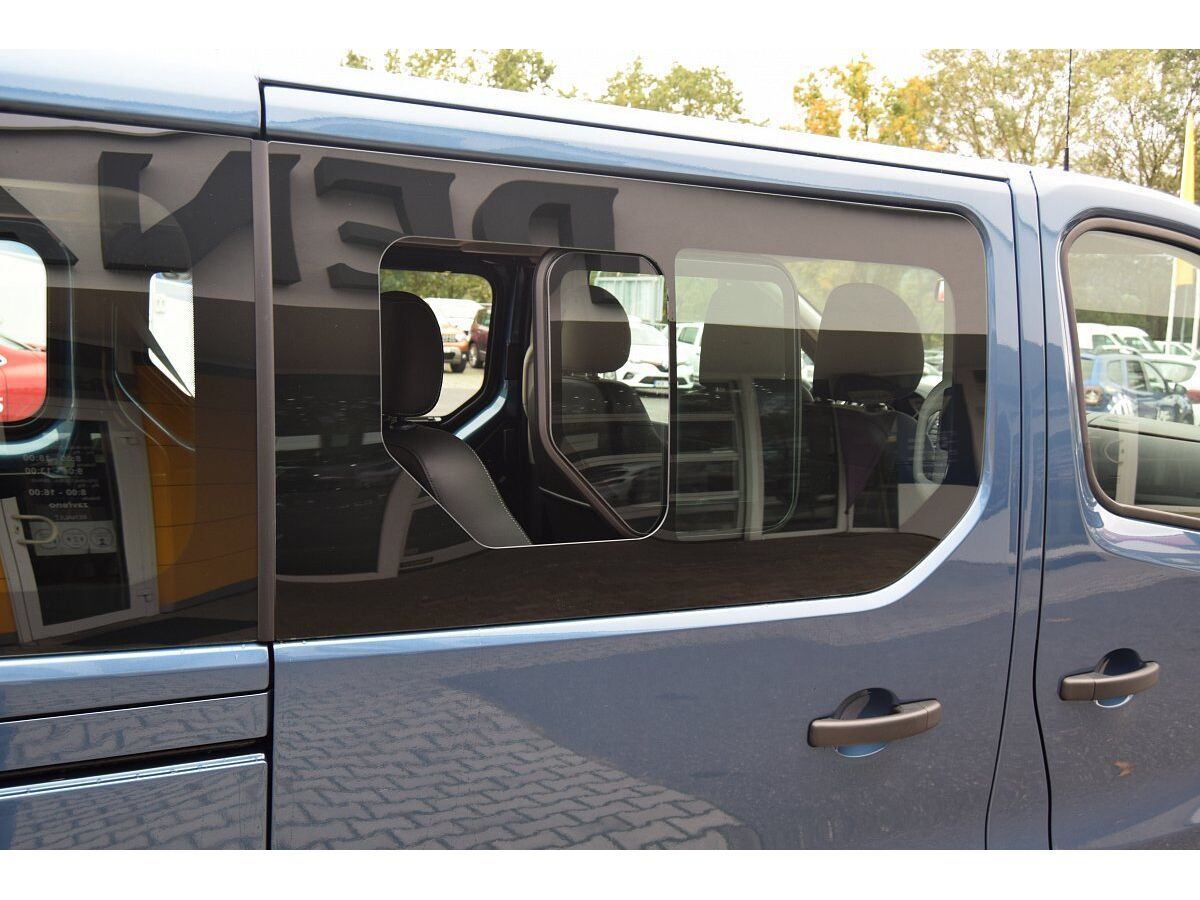 Renault Trafic, Passenger 2,0 dCi 145k L2P2, 9 - fotka 3